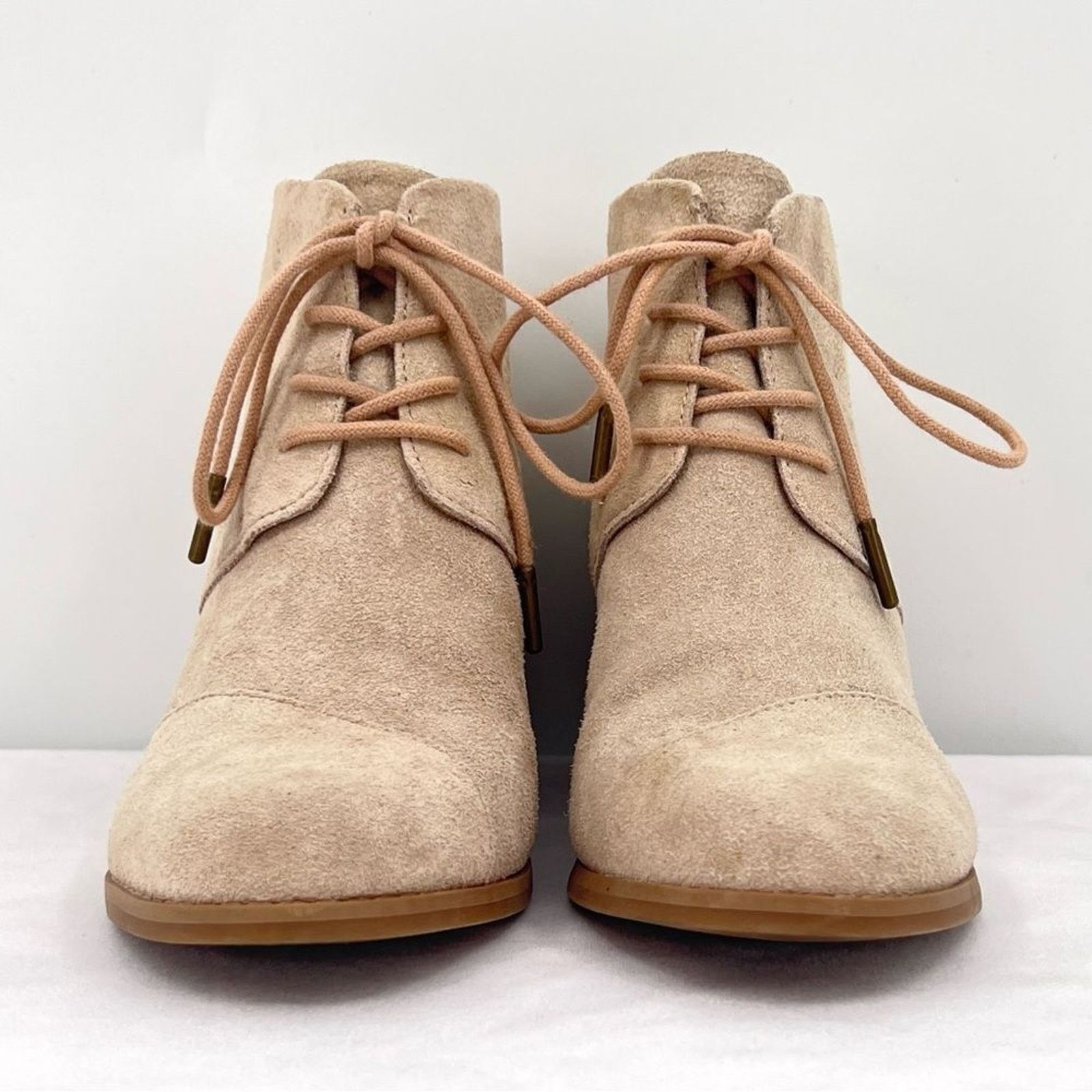 Toms Toms Hyde Suede Leather Creamy Tan Lace Up Wedge Heel Ankle Size US 8 / IT 38 - 10 Thumbnail