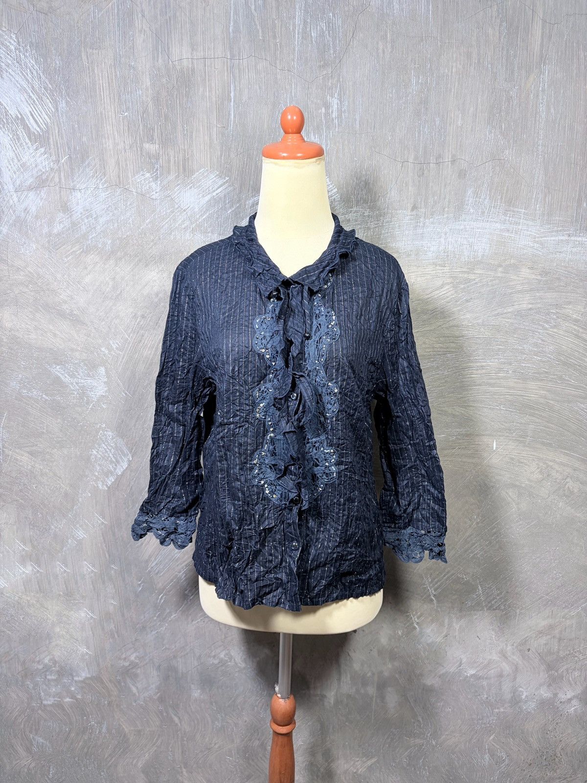 Japanese Brand Y2K Key Wear Women Button Up Shirt Size M / US 6-8 / IT 42-44 - 1 Thumbnail