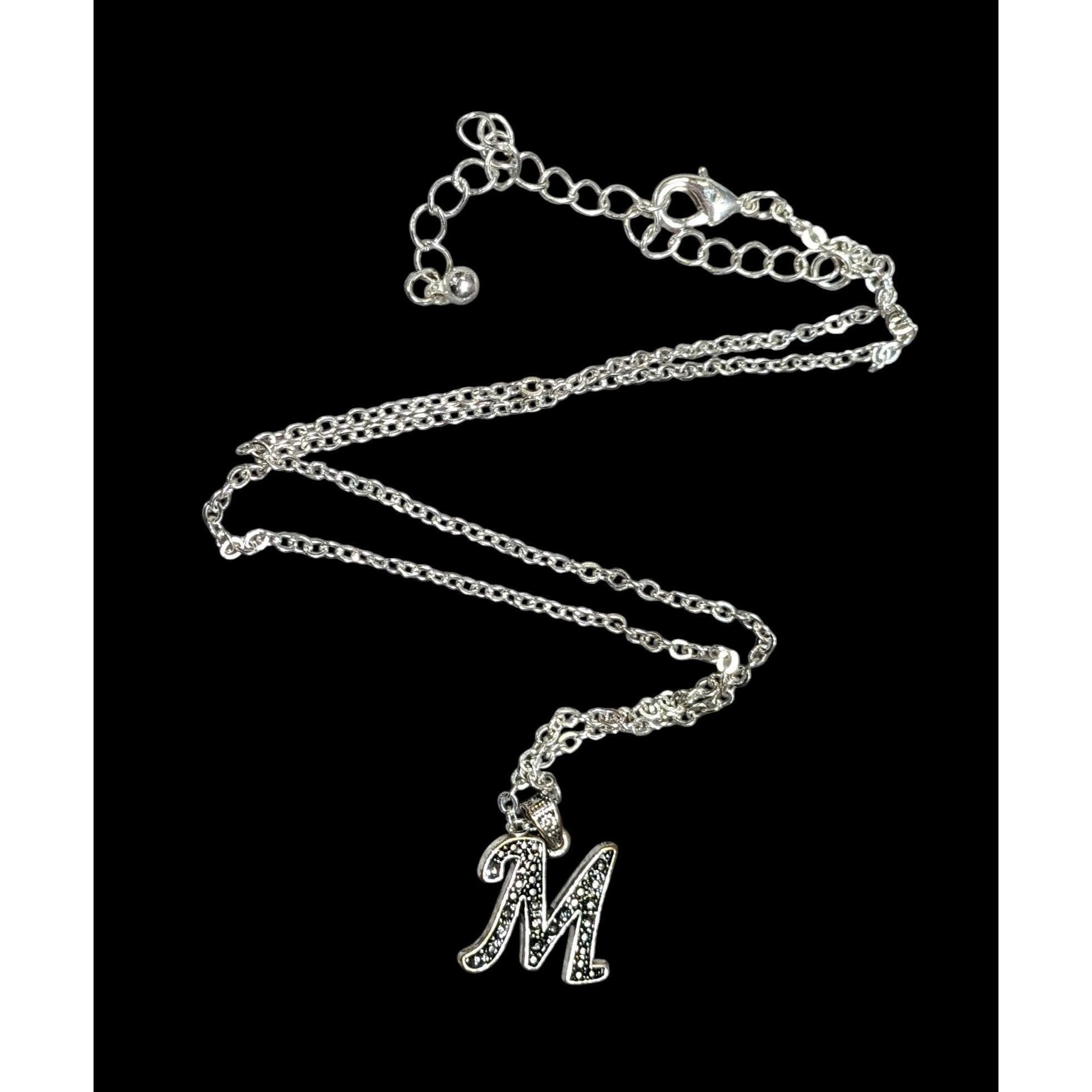 Other Casual M Initial Silver Tone Pendant Necklace Size ONE SIZE - 1 Thumbnail