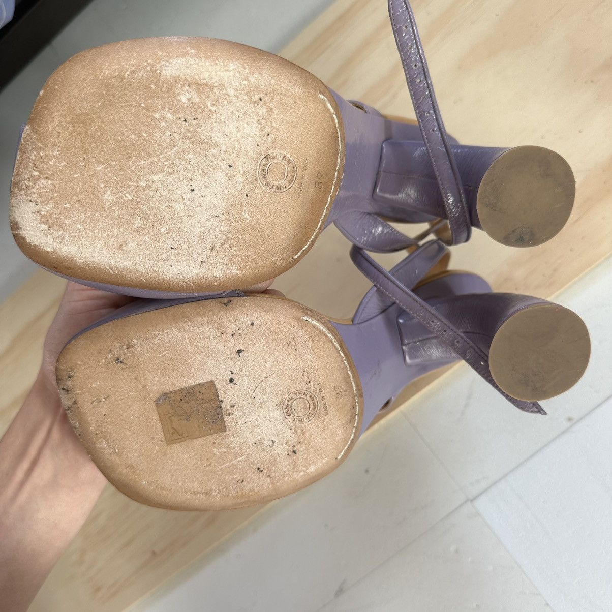 Dries Van Noten Dries Van Noten cutout leather heels Size US 8 / IT 38 - 5 Thumbnail