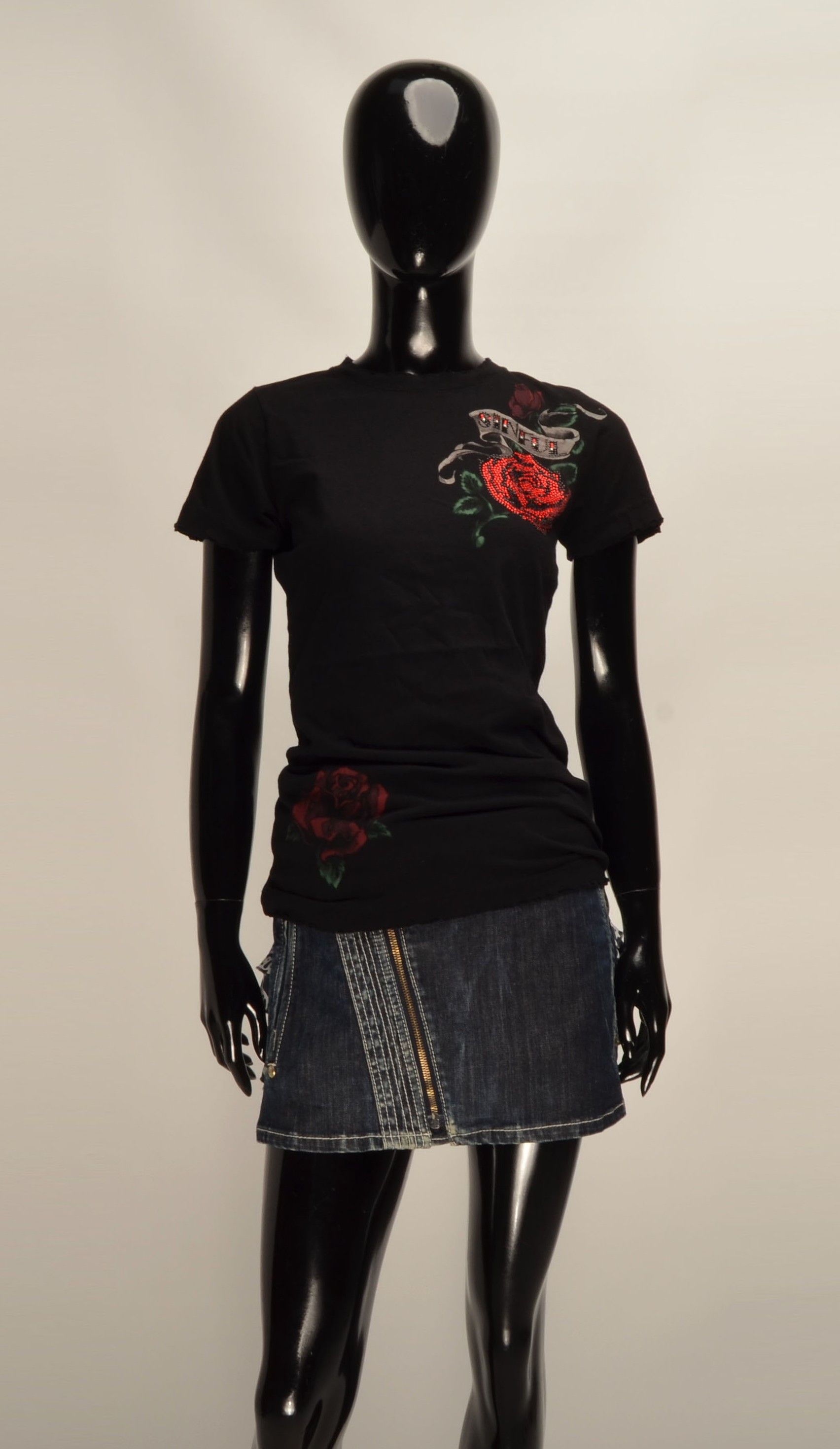 Affliction Sinful by Affliction Y2K Grunge Rhinestone Distressed Top Size M / US 6-8 / IT 42-44 - 1 Thumbnail