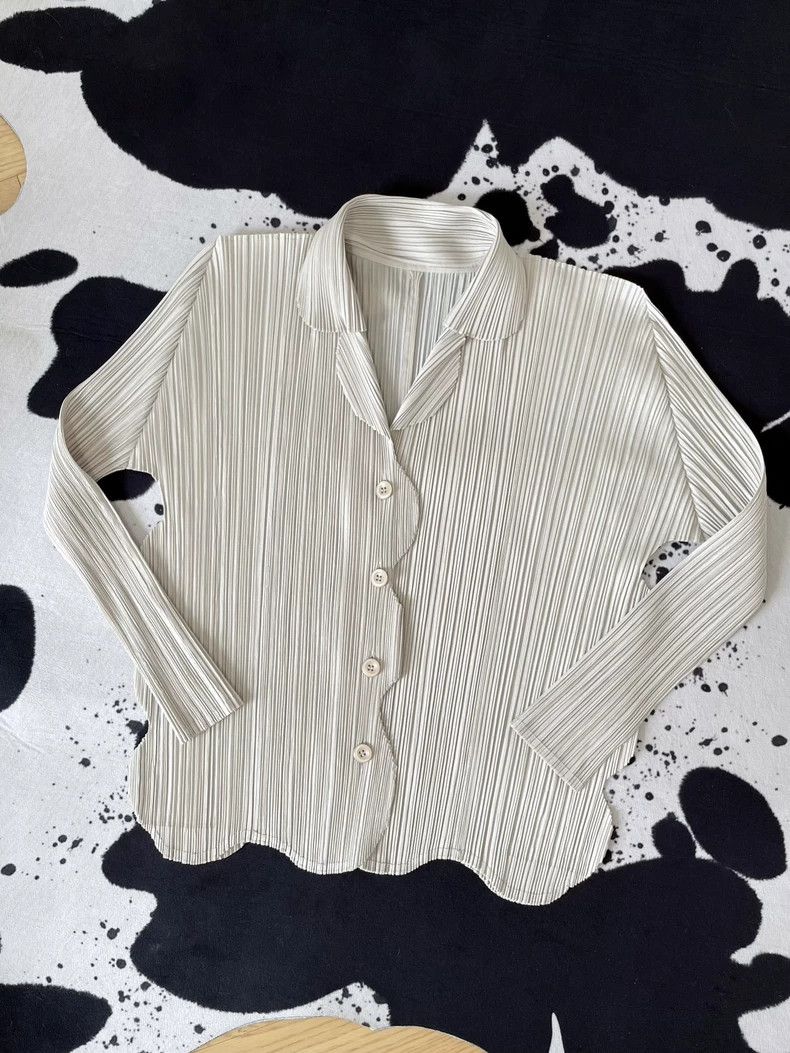 Other Issey Miyake size:3 A grey pleated cardigan coat Size S / US 4 / IT 40 - 4 Thumbnail