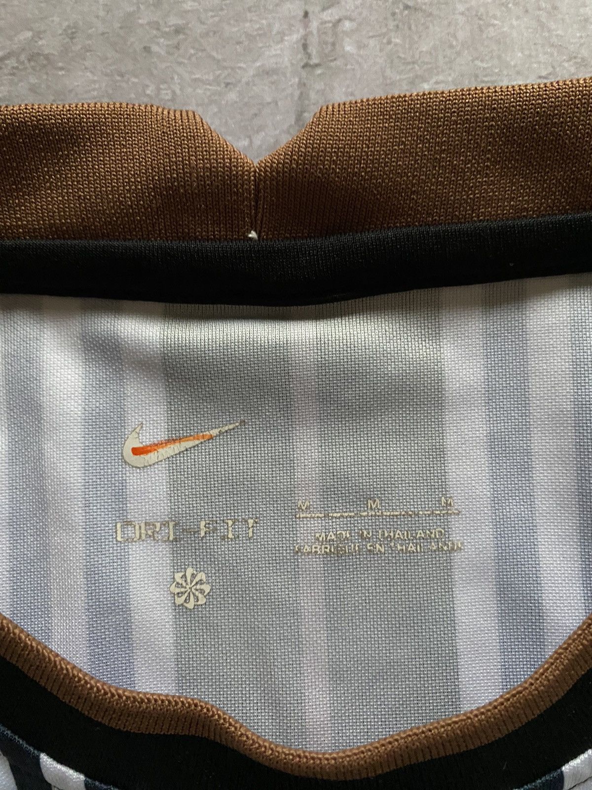Nike × Vintage Rare 2021 Nike England & Burberry Concept Soccer Jersey Y2K Size US M / EU 48-50 / 2 - 8 Thumbnail