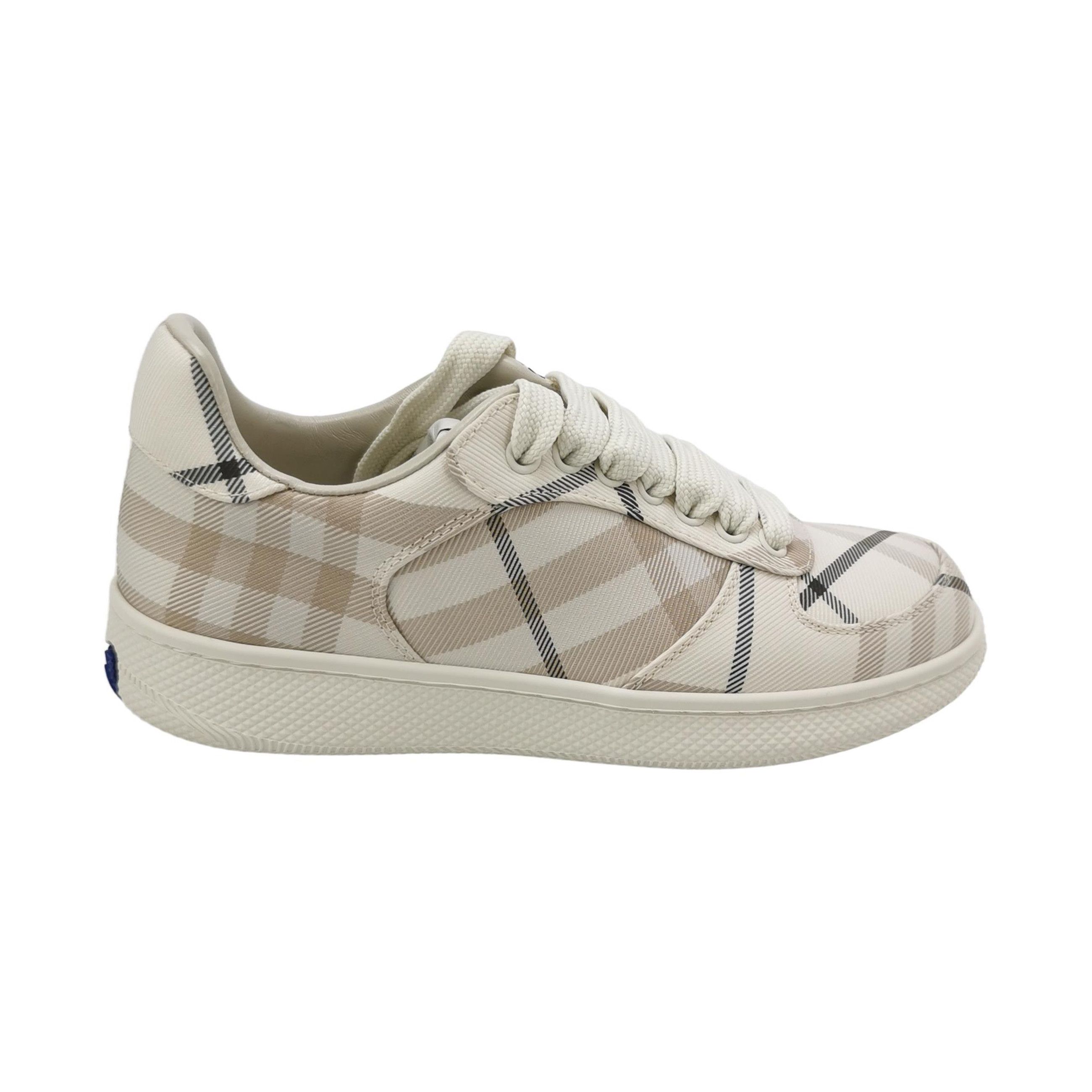 Burberry Burberry Women 5 Lowtop Sneakers Size US 5 / IT 35 - 1 Thumbnail