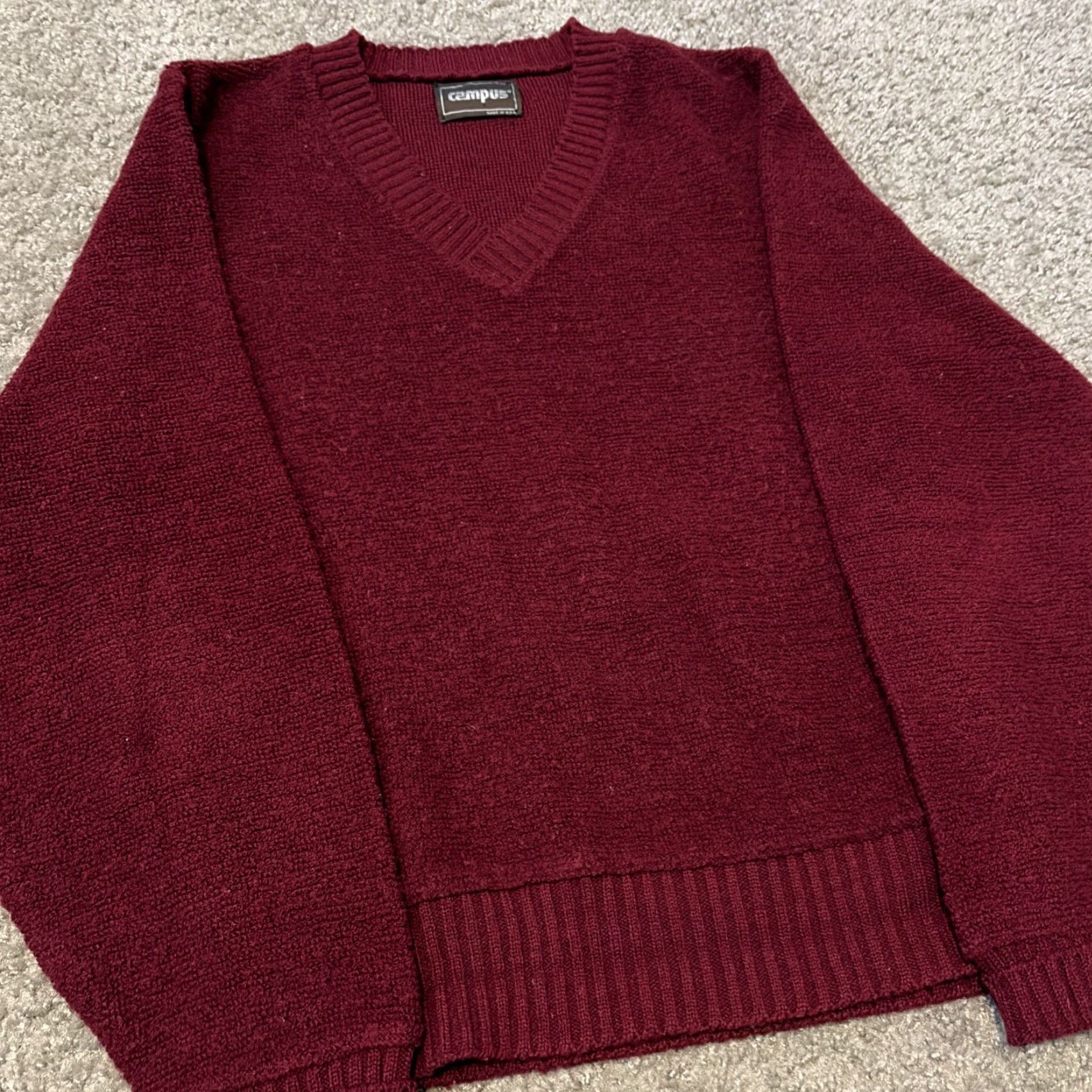 Vintage VINTAGE Campus Sweater Shirt Mens Small Red V-Neck Acrylic Knit USA 70s Pullover Size US S / EU 44-46 / 1 - 3 Thumbnail