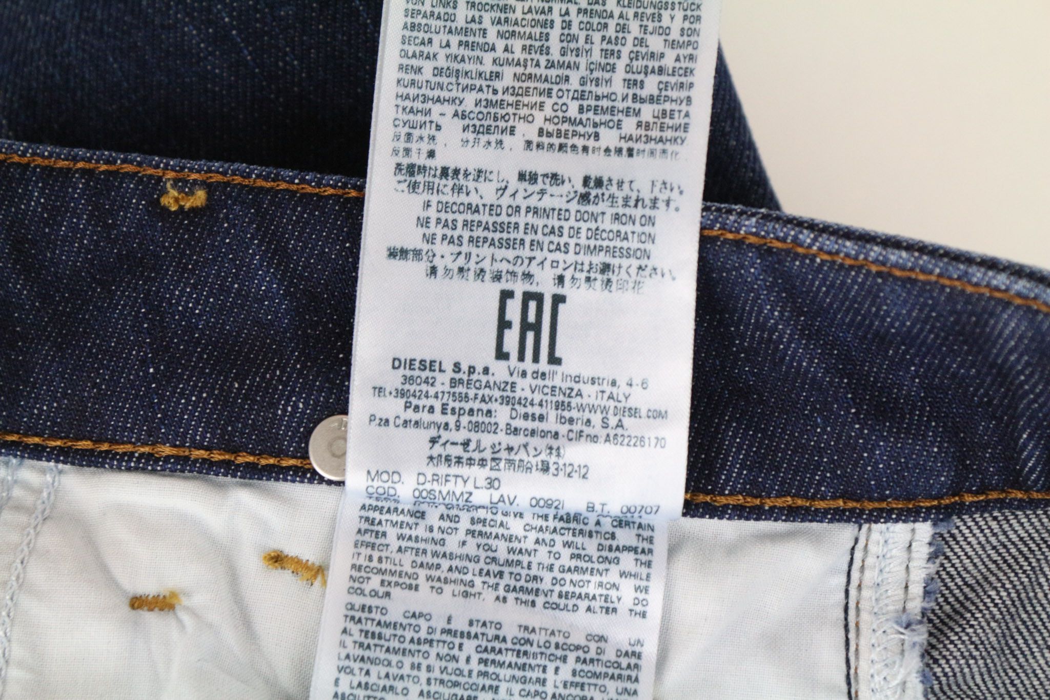 Diesel D-RIFTY 0092I W24/L30 Blue Ripped Girls Jeans 71552 Size 24" / US 00 / IT 34 - 11 Thumbnail