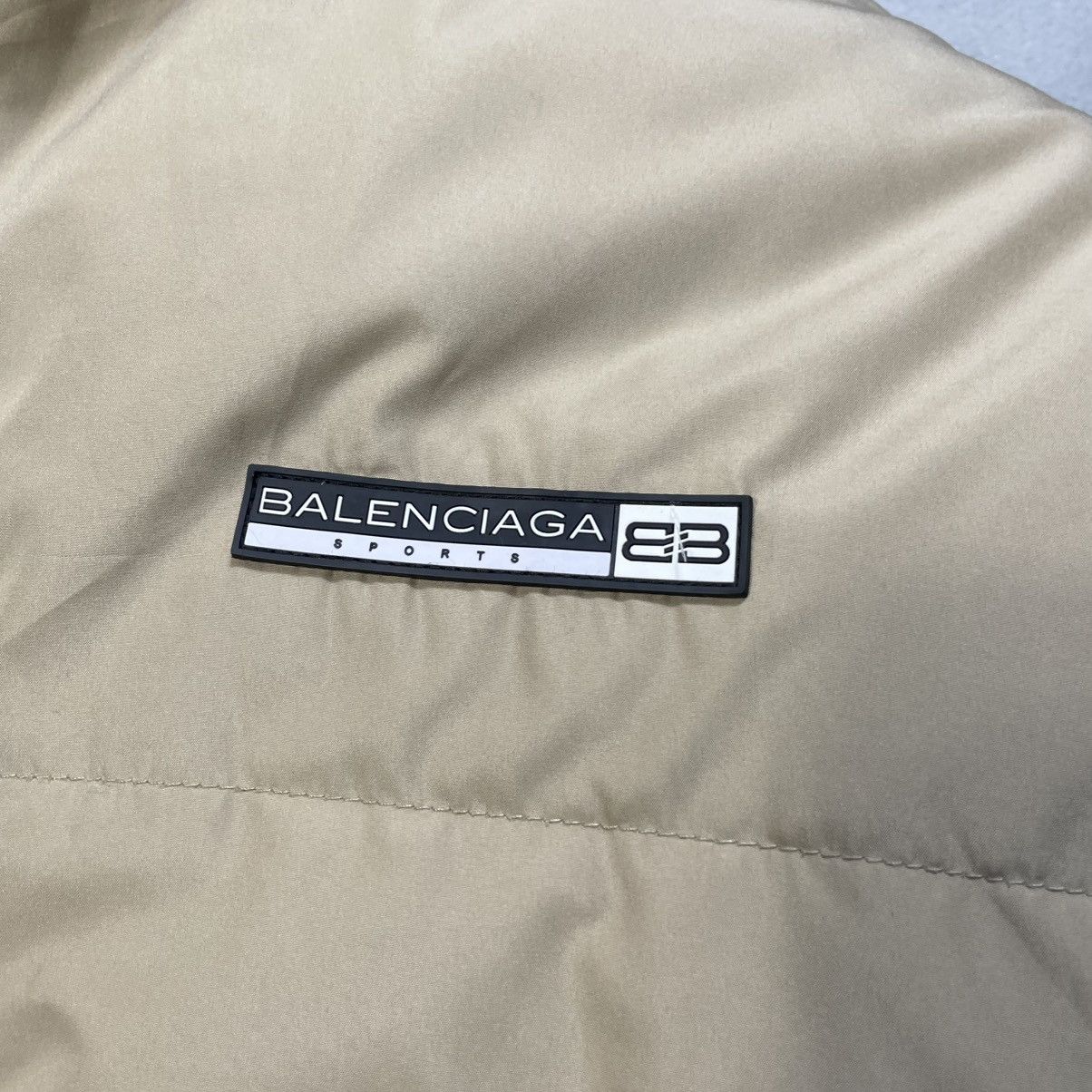 Balenciaga BALENCIAGA SPORTS REVERSIBLE PUFFER JACKET Size US M / EU 48-50 / 2 - 2 Thumbnail