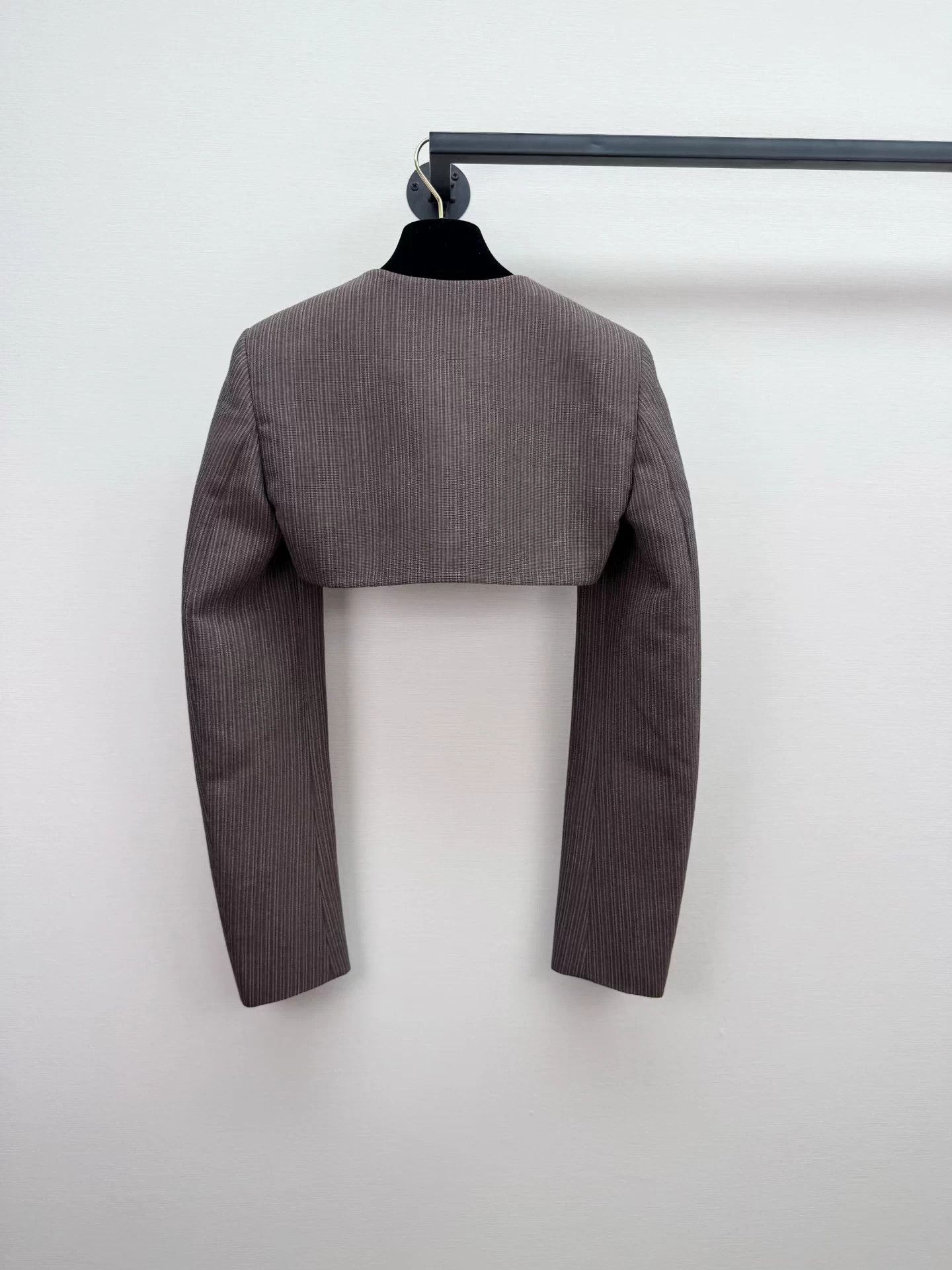 Fendi Fendi new with tags short jacket women's 36 Size XS / US 0-2 / IT 36-38 - 8 Thumbnail