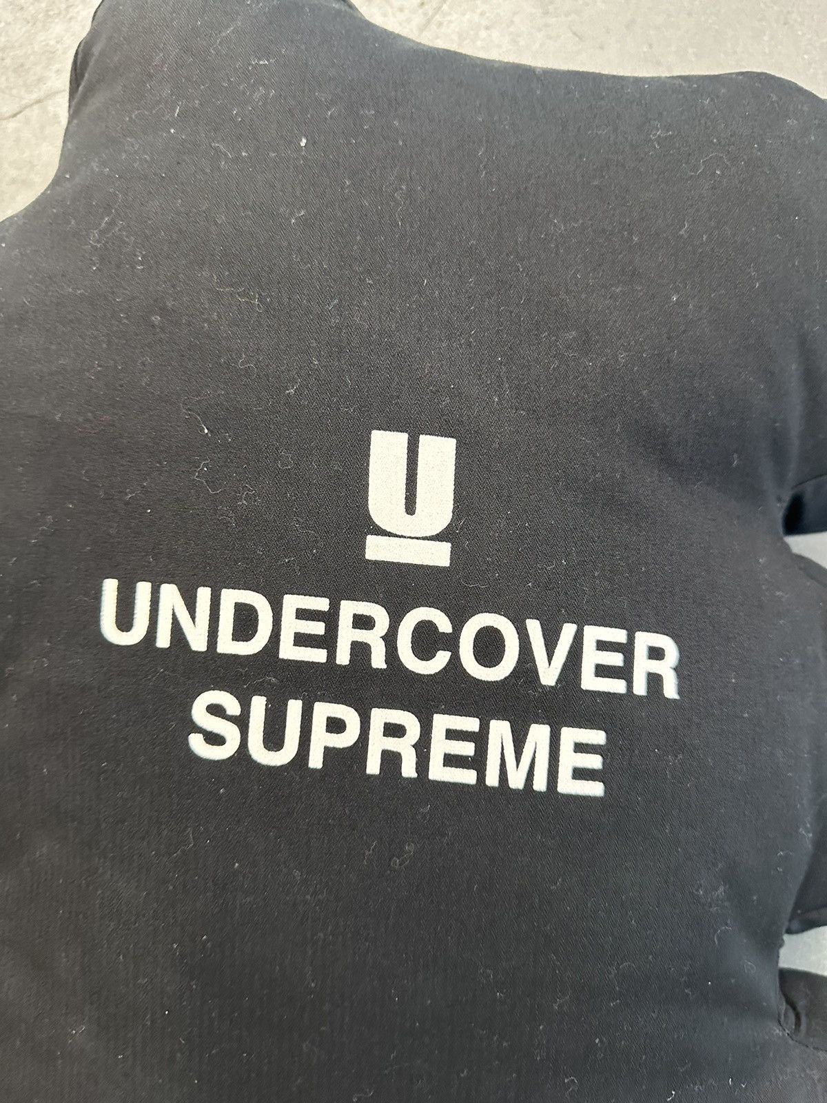 Supreme × Undercover Supreme Undercover Bear Pillow Size ONE SIZE - 4 Thumbnail