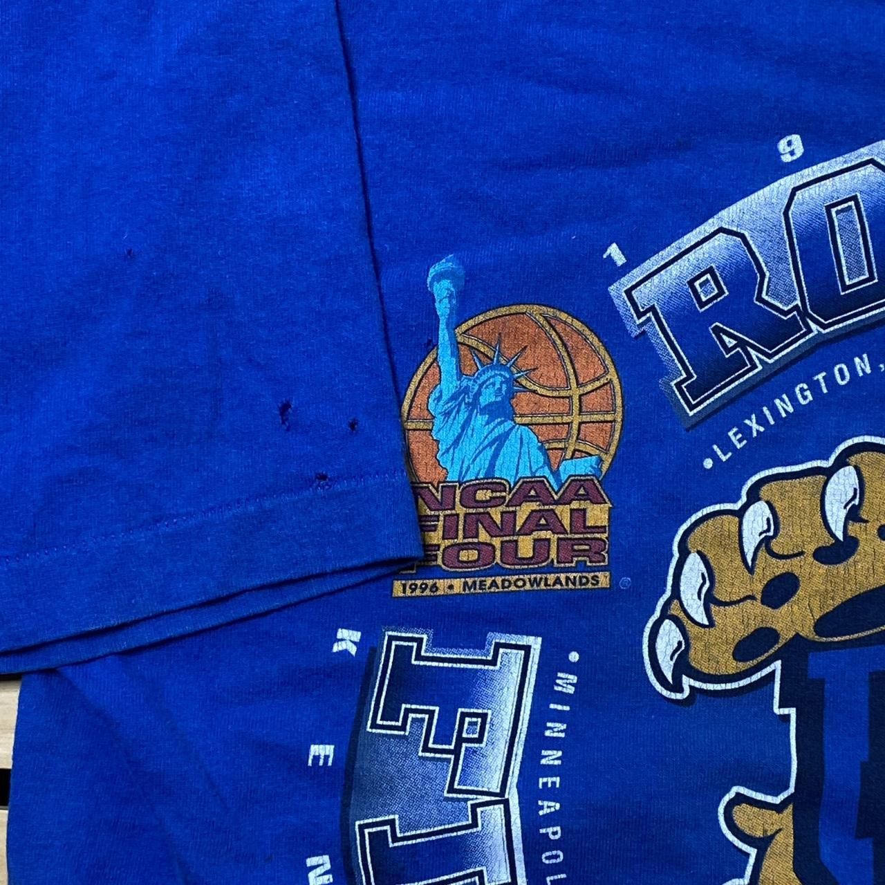 Salem Sportswear Vintage University of Kentucky Blue College Tee Size Large Size US L / EU 52-54 / 3 - 3 Thumbnail