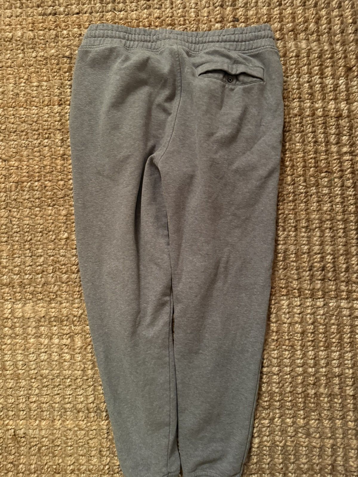Gymshark Gymshark Grey Joggers Size L (Fits Small) Size US 30 / EU 46 - 2 Thumbnail