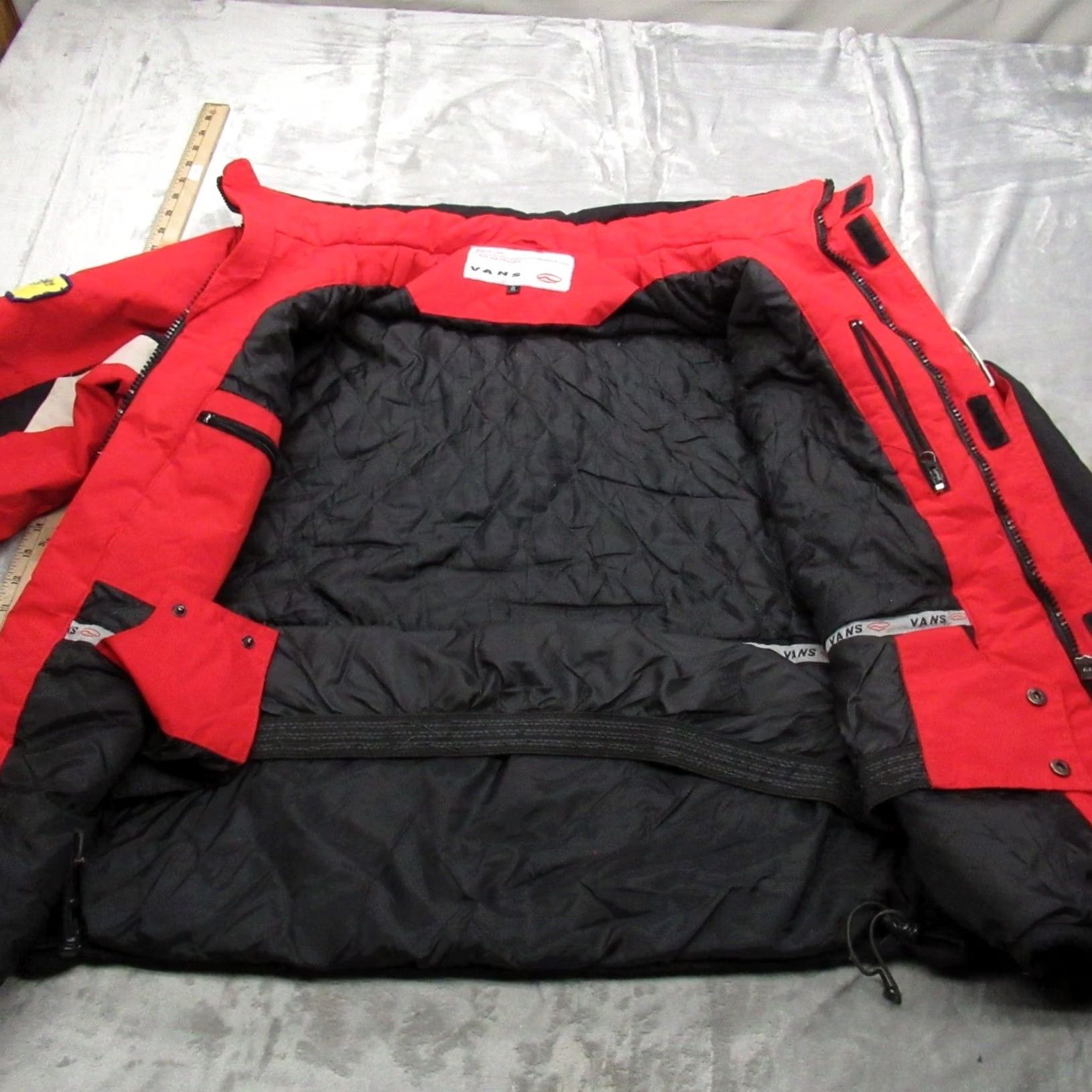 Vans VANS Jacket Men XL Red Black Waterproof Insulated Snowboard Winter Wind READ Windbreaker Geometric Retro Size US XL / EU 56 / 4 - 4 Thumbnail