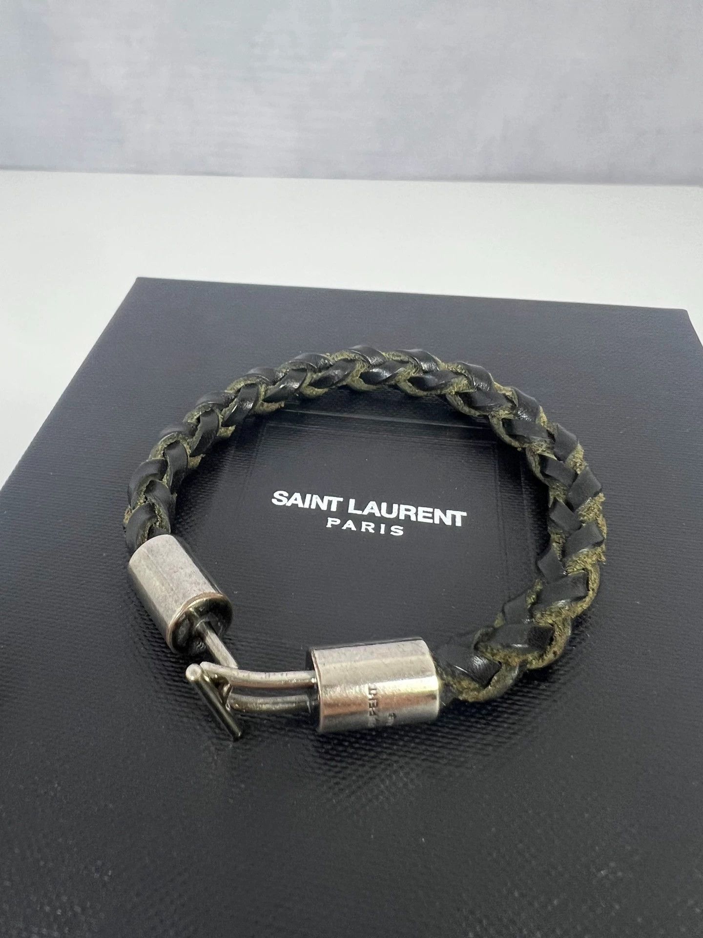 Saint Laurent Paris Saint Laurent SLP15ss cable knit leather M bracelet Size ONE SIZE - 1 Thumbnail