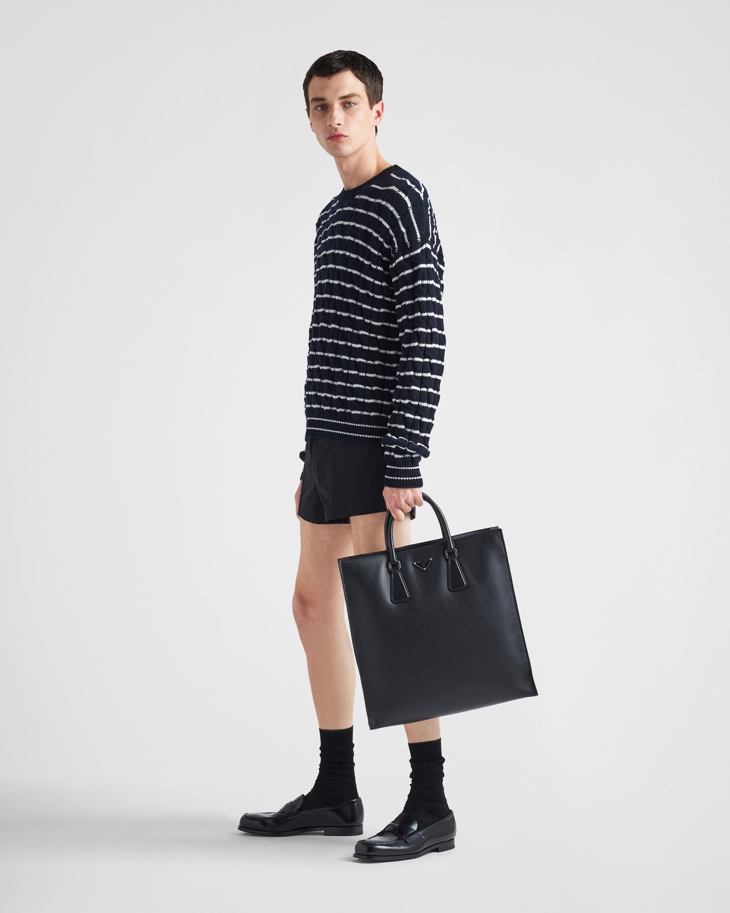 Prada o1bcso1str1025 Size: OS / Soft Calf Leather Bag in Black Size ONE SIZE - 2 Thumbnail