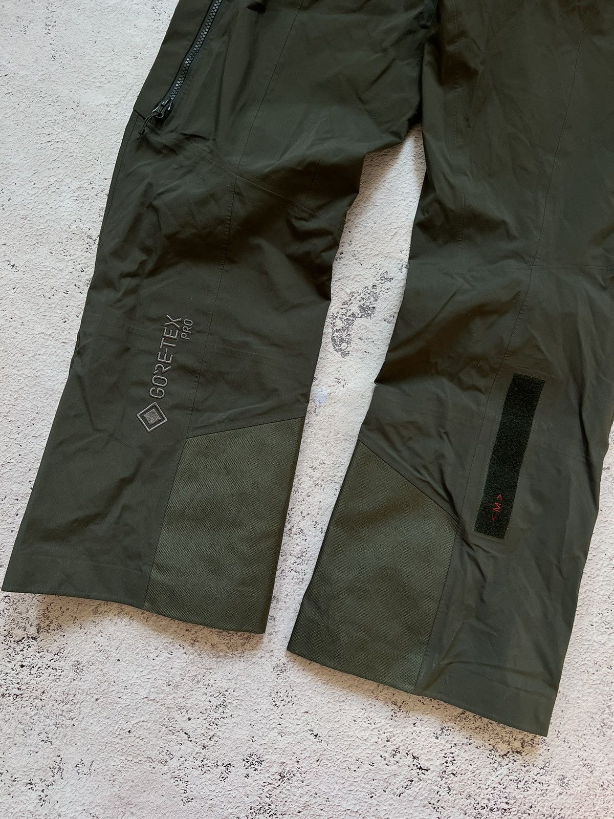 Goretex The Mountain Studio Gore Tex Pro Ski pants Size US 31 - 10 Thumbnail