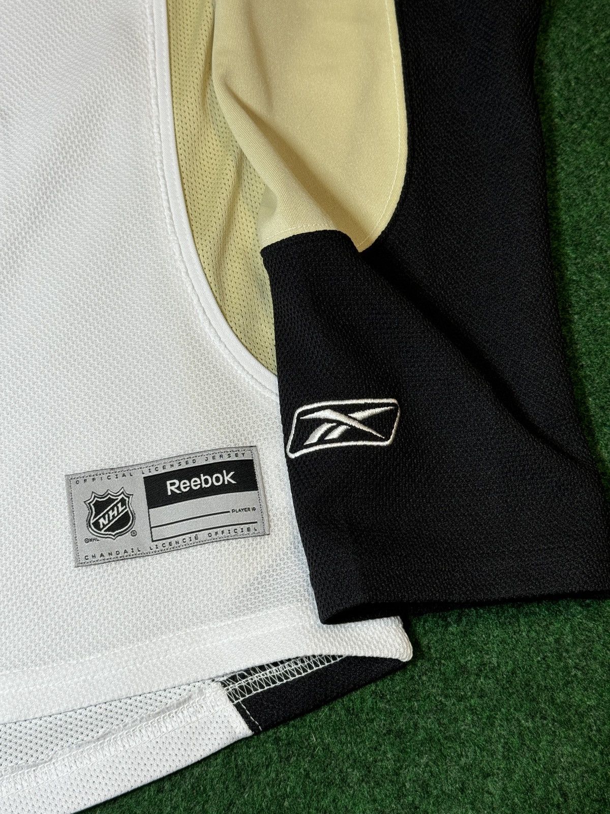 NHL × Reebok Pittsburgh Penguins Evgeni Malkin #71 Reebok Hockey Jersey Size M / US 6-8 / IT 42-44 - 4 Thumbnail