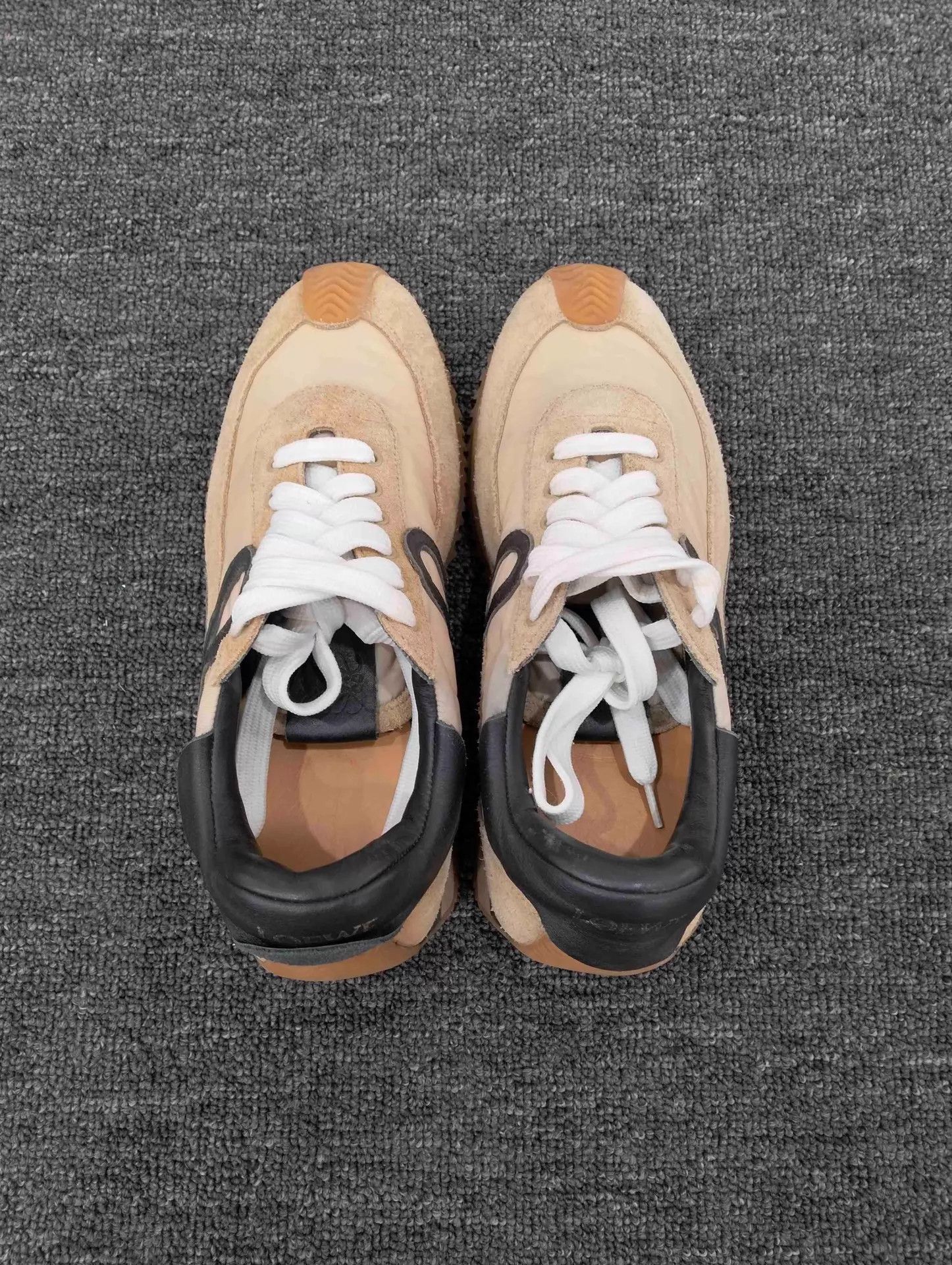 Loewe LOEWE Debby 36 EU 9/10 authentic Size US 5.5 / IT 35.5 - 7 Thumbnail