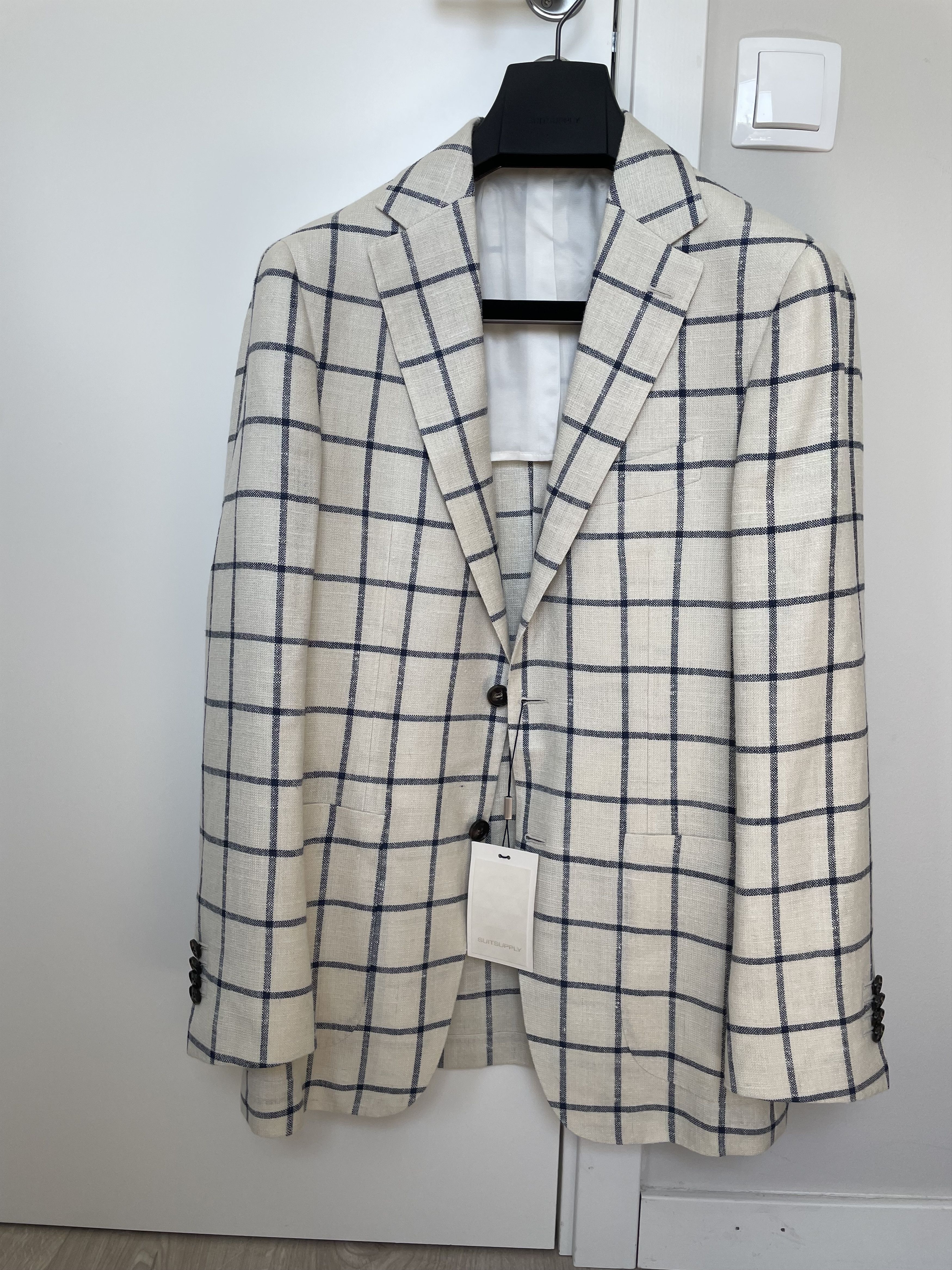 Suitsupply NWT Suitsupply cream blue windowpane jacket, size 38R\EU48 Size 38R - 1 Thumbnail