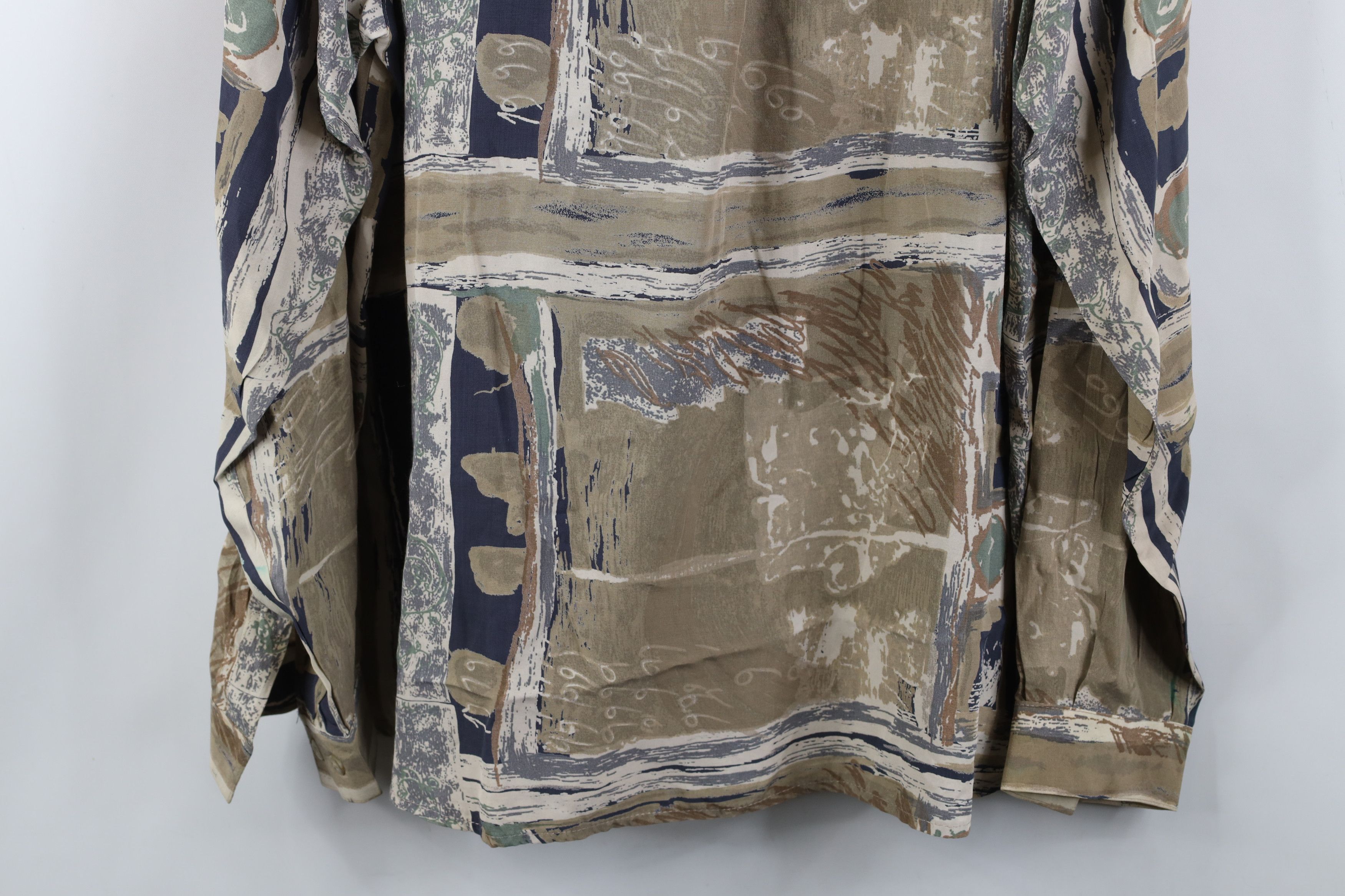 Vintage Vintage 90s Streetwear Gabardine Abstract Button Shirt USA Size US L / EU 52-54 / 3 - 12 Thumbnail