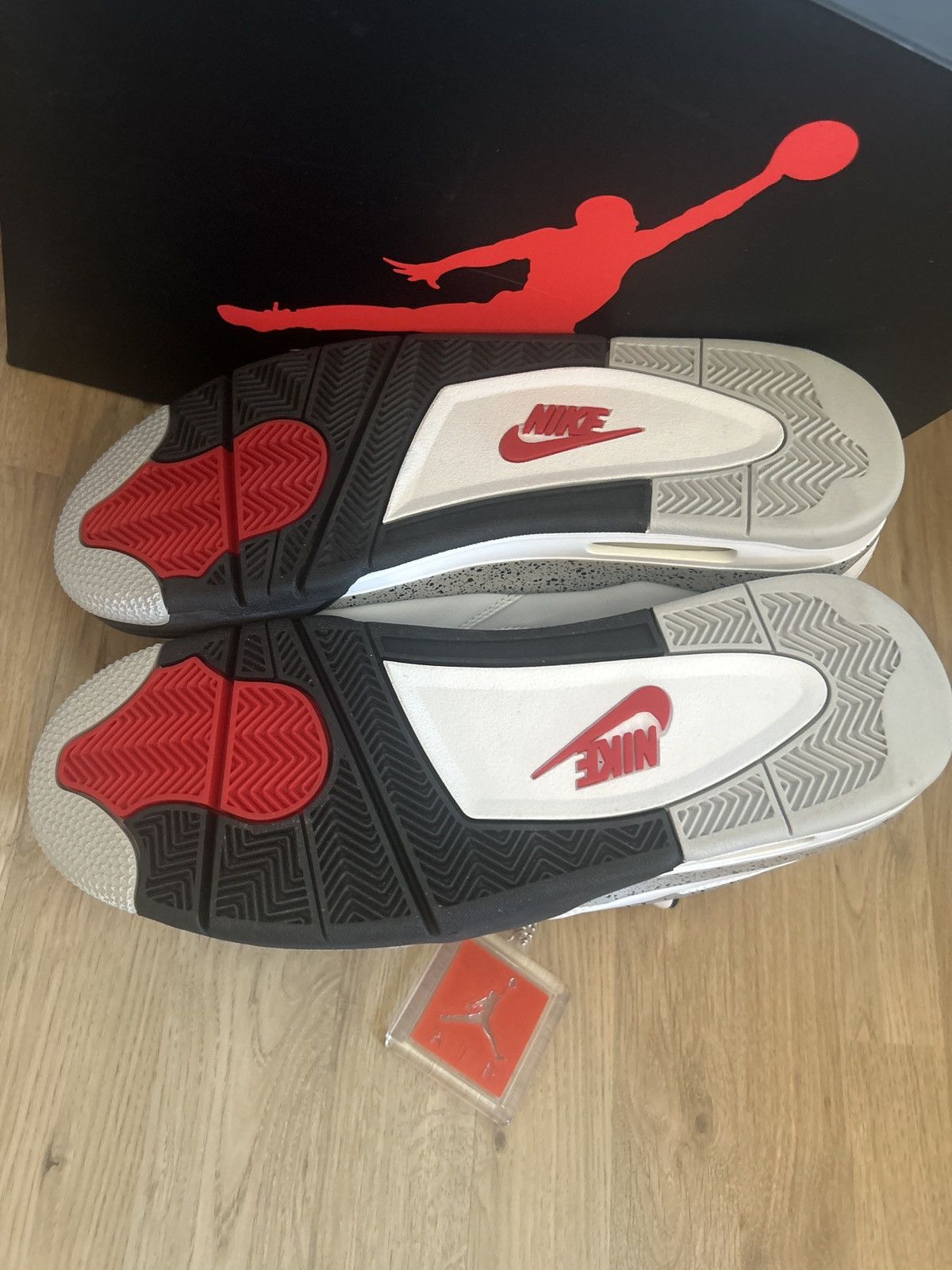 Jordan Brand Jordan 4 Cement 2016 Size US 13 / EU 46 - 4 Thumbnail