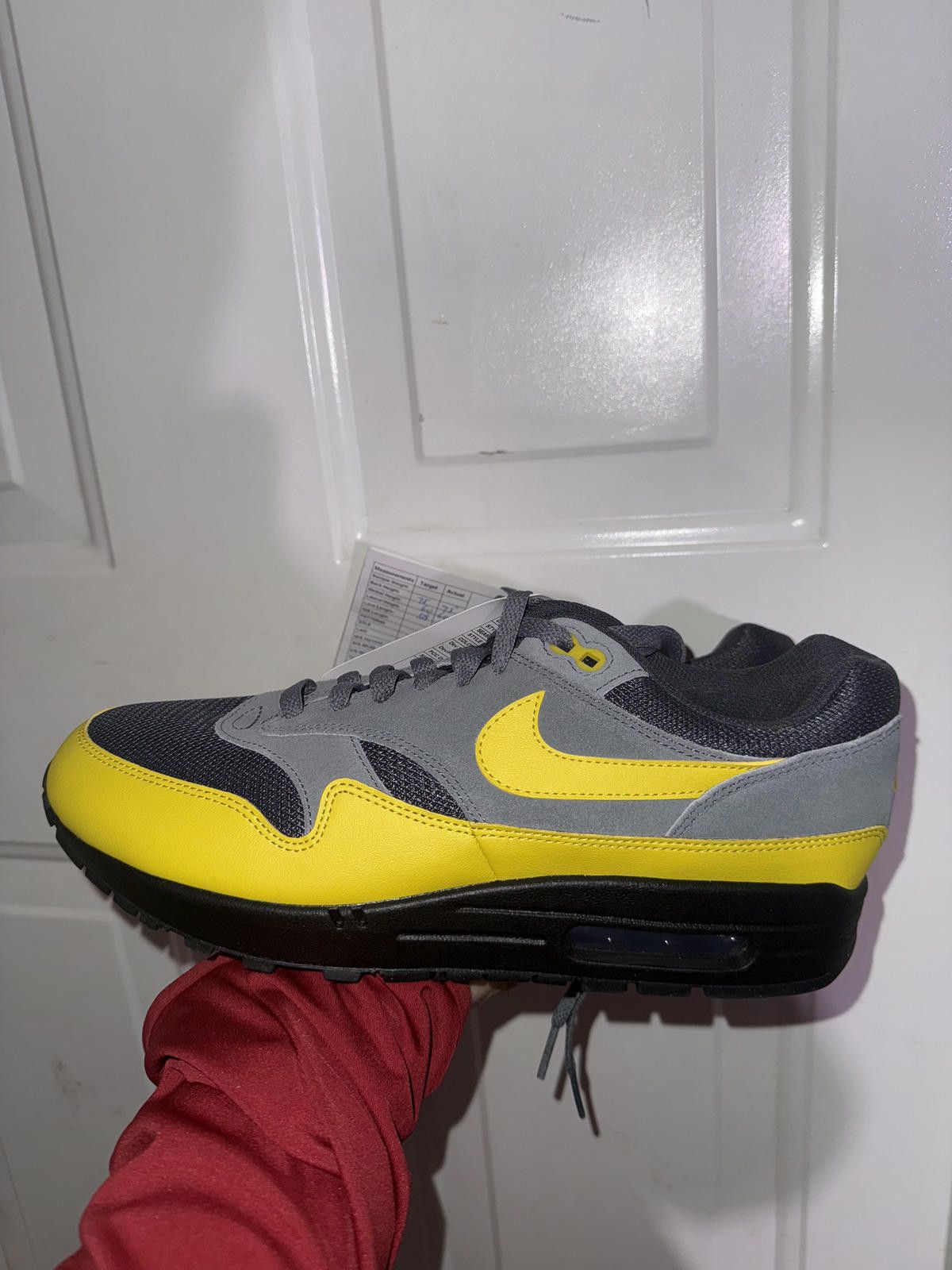 Nike Nike Men’s Air Max 1 Essential Batman 2.0 Sample Size US 9 / EU 42 - 2 Thumbnail