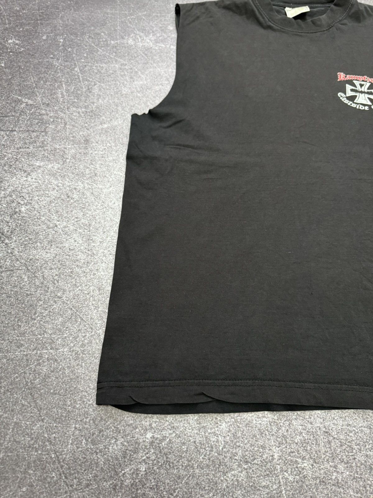 Band Tees Vintage Kampfzone Deutschland Rock Punk Band Tank Top Size US L / EU 52-54 / 3 - 7 Thumbnail