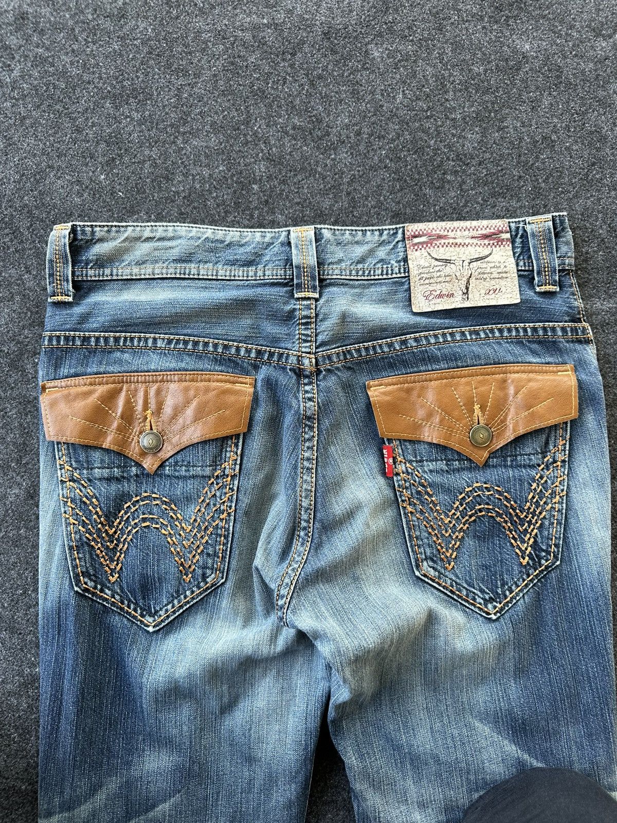 Edwin Edwin Ex Vintage Buffalo Head Flare Distressed Denim F98 Size US 34 / EU 50 - 5 Thumbnail