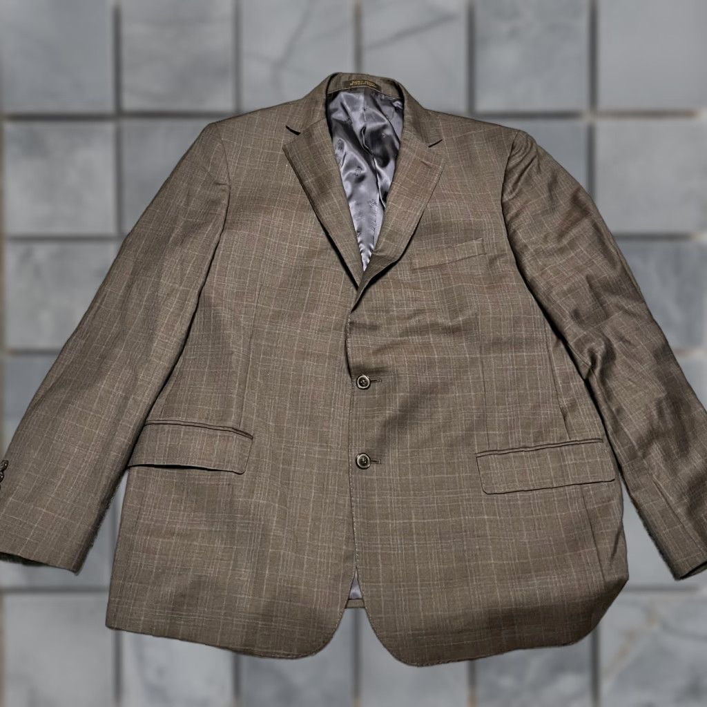 Jos. A. Bank Jos A Bank Reserve Blazer Mens 46 Reda Brown Plaid Coat Jacket Regular Department Men Size 46 Brown Plaid Blazer Mens 46 Size 46R - 1 Thumbnail