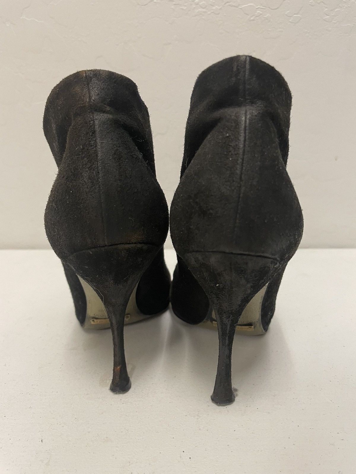 Dolce & Gabbana Heeled Suede Bootie Size US 5.5 / IT 35.5 - 3 Thumbnail
