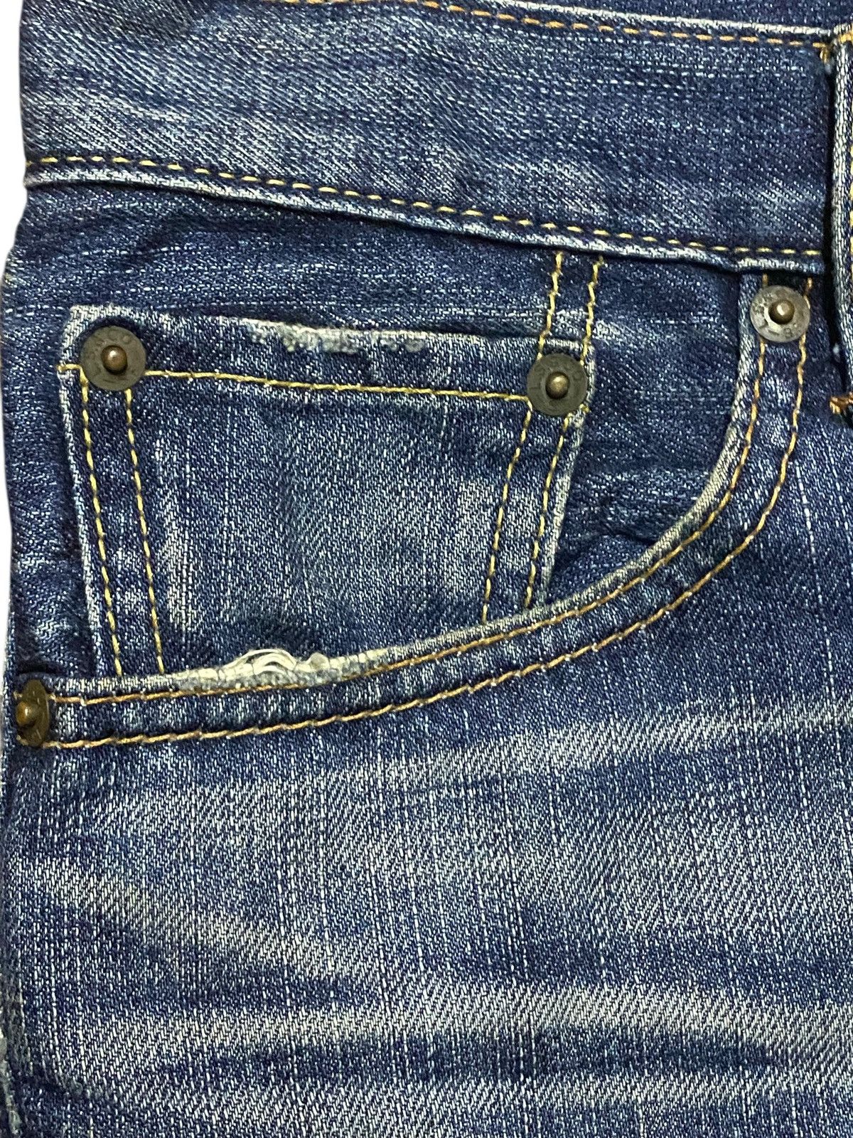 Levi's Vintage Levis 702 Mud Wash Distressed Loose Jeans Size US 31 - 7 Thumbnail