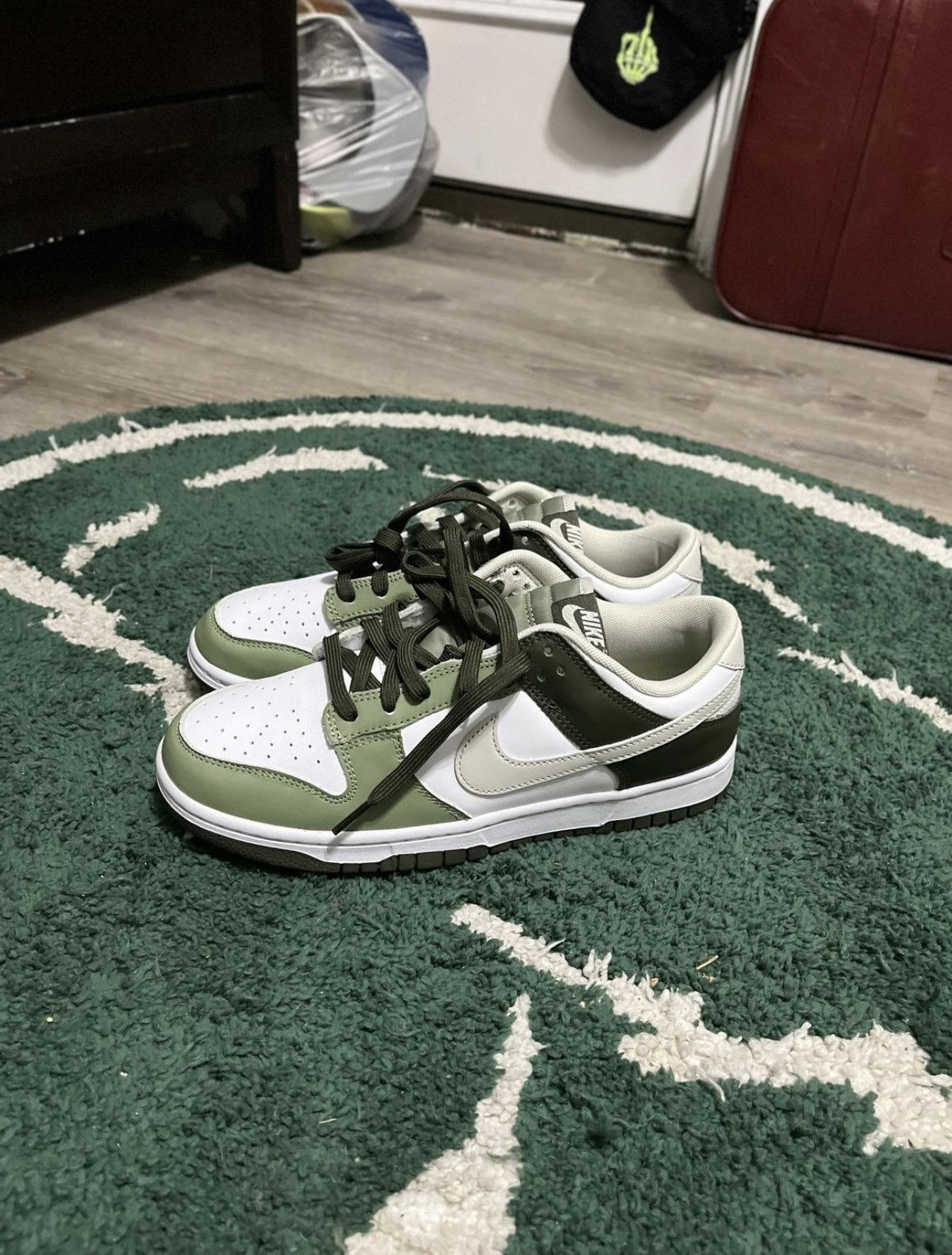 Nike Brand new never worn ships next day Size US 8.5 / EU 41-42 - 6 Thumbnail