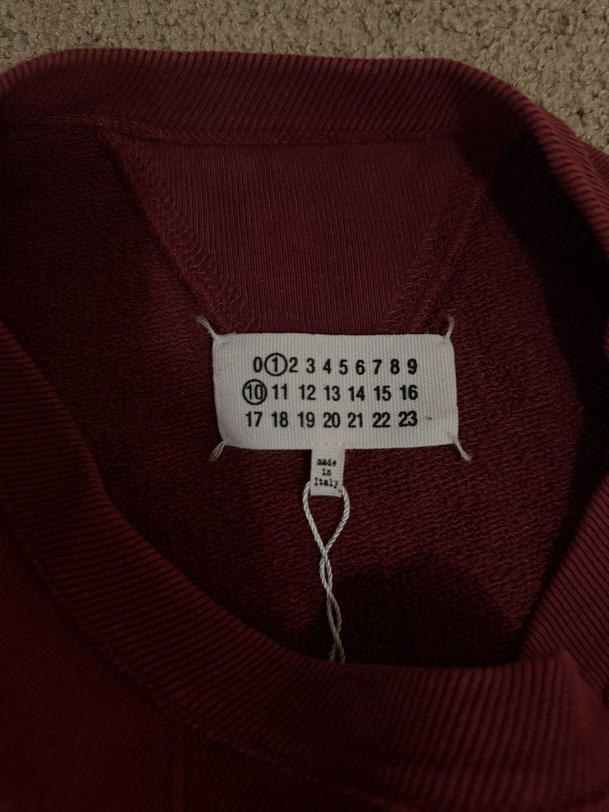 Maison Margiela $1100 Maison Margiela Burgundy Embroidered Crewneck Size US XL / EU 56 / 4 - 6 Thumbnail