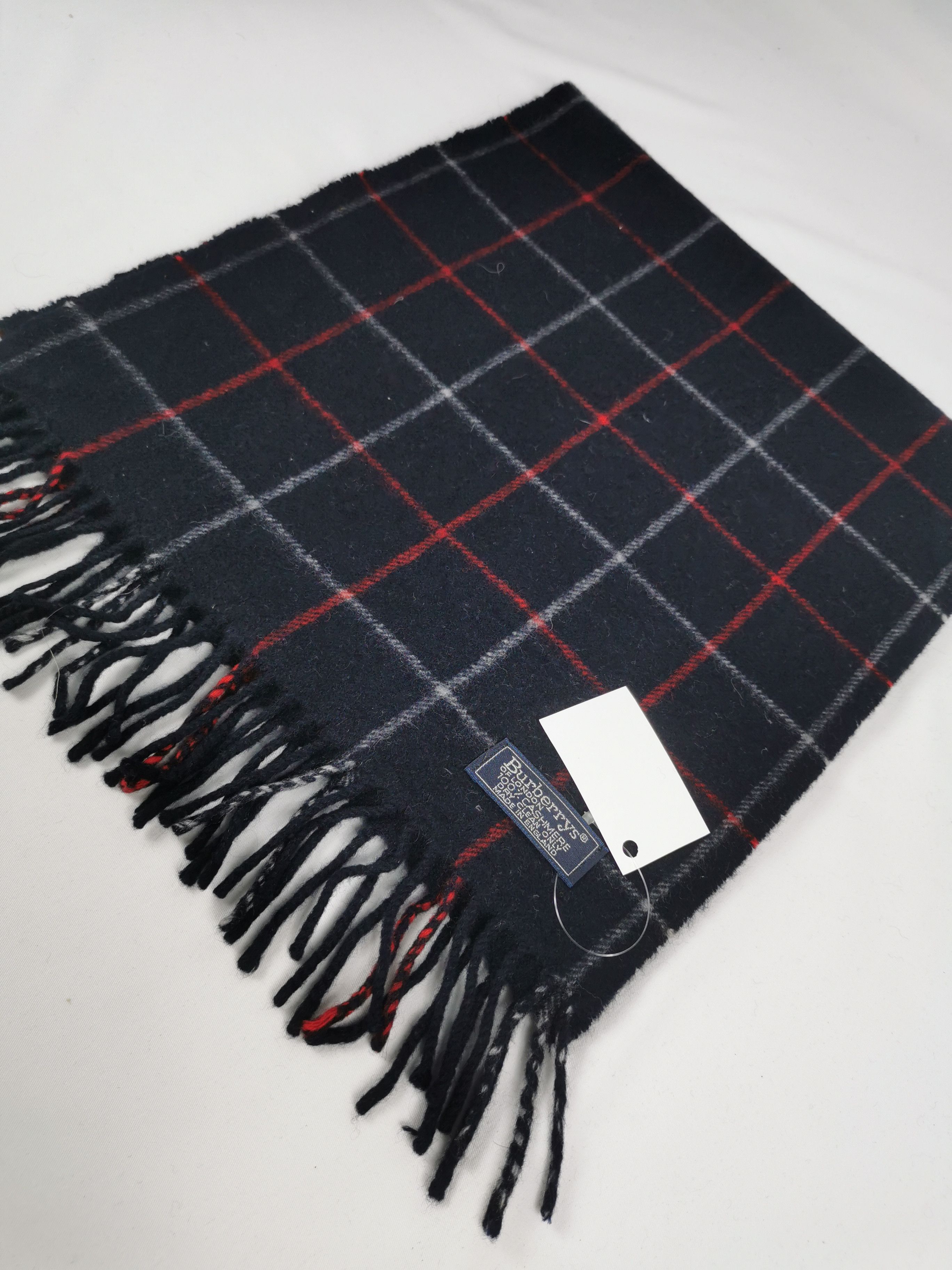 Burberry Burberry cashmere scarf muffler Size ONE SIZE - 3 Thumbnail
