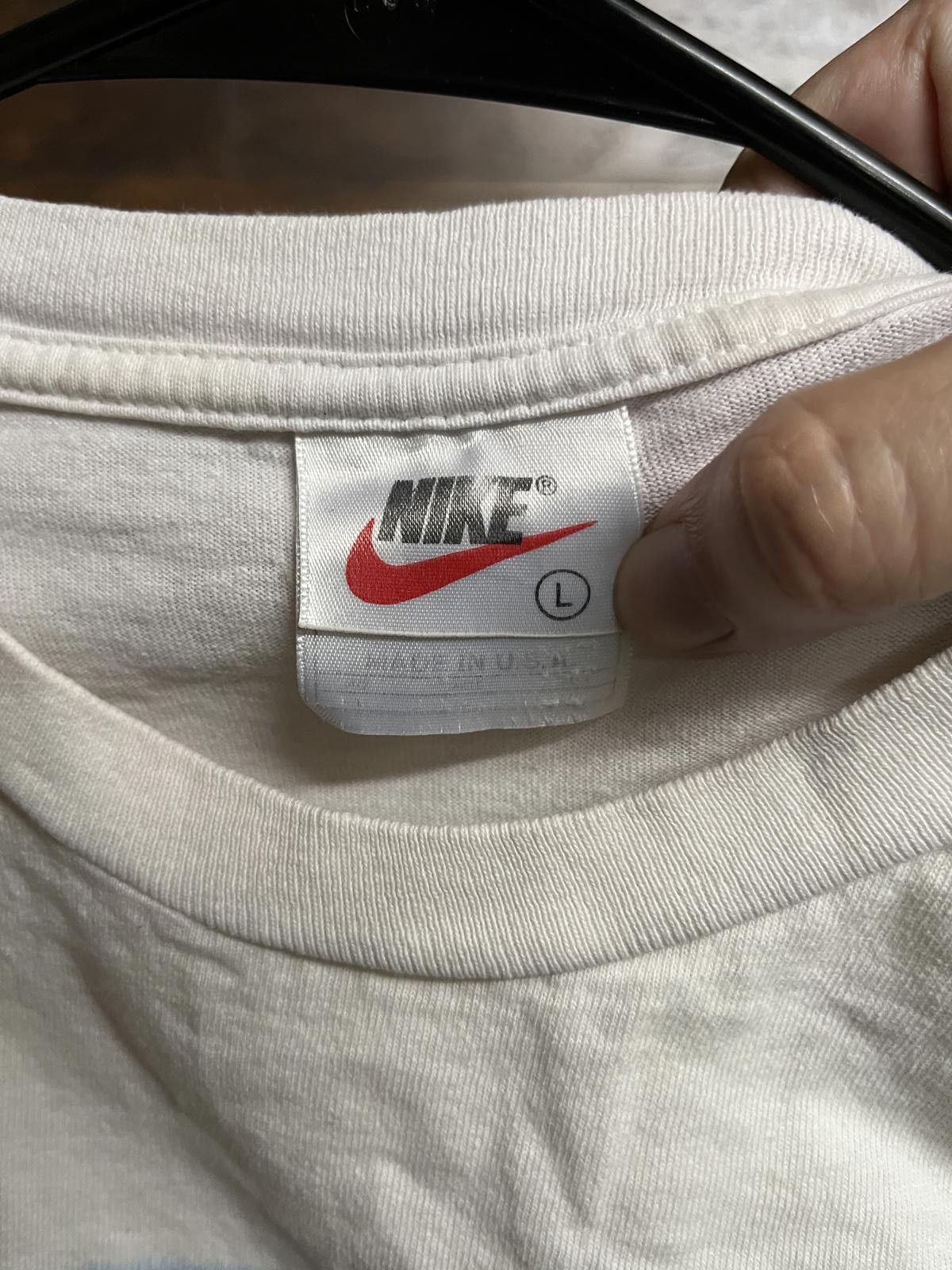 Nike VTG 90s Nike T-shirt Just Do It Nike Globe Compass Cleat - L Size US L / EU 52-54 / 3 - 2 Thumbnail