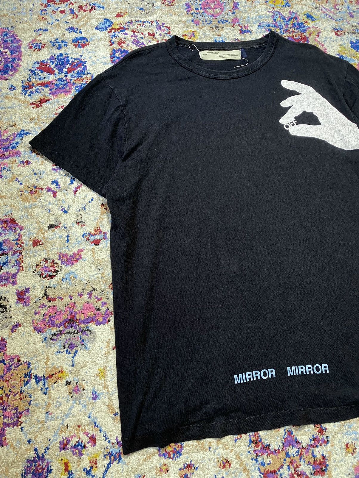 Off-White Off-White c/o Virgil Abloh Mirror Mirror Finger Graphic Tees Size US L / EU 52-54 / 3 - 2 Thumbnail
