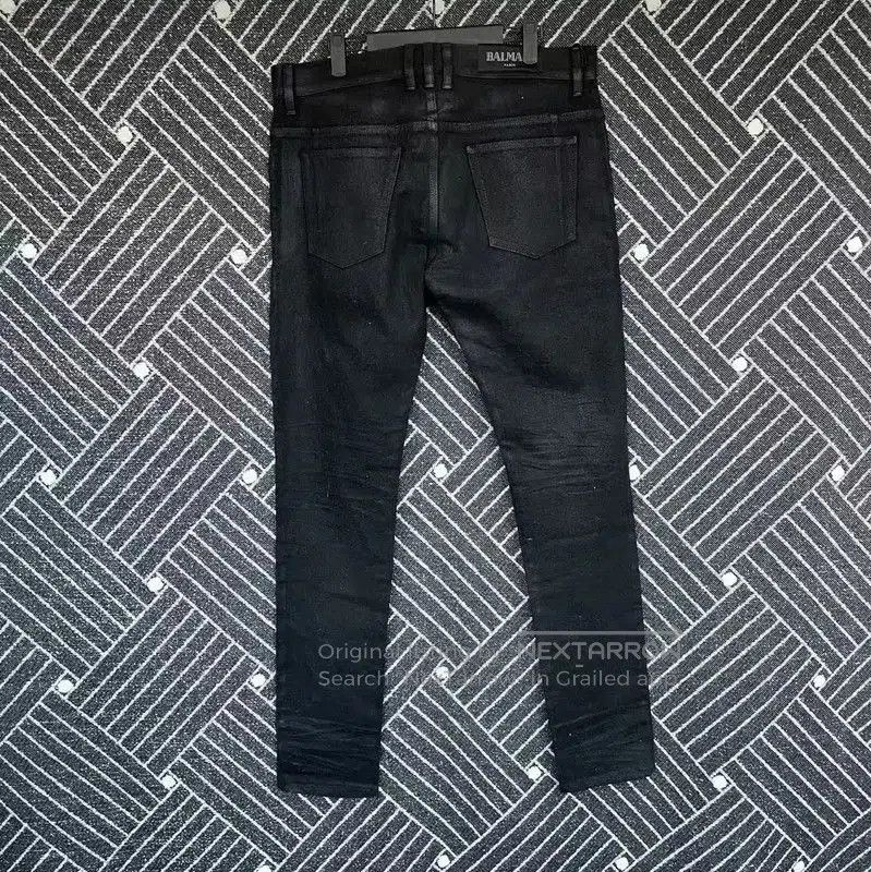 Balmain Balmain Men's Black Denim Casual Pants . Size US 42 / EU 58 - 2 Thumbnail
