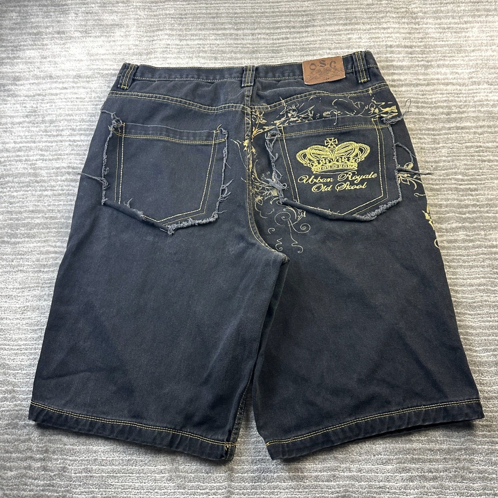 Vintage VINTAGE Old Skool Urban Royale Jeans Shorts Mens 40 Black Denim Short 13 In Inseam 90s Hip Hop Baggy Jorts Chino Logo Size US 40 / EU 56 - 3 Thumbnail