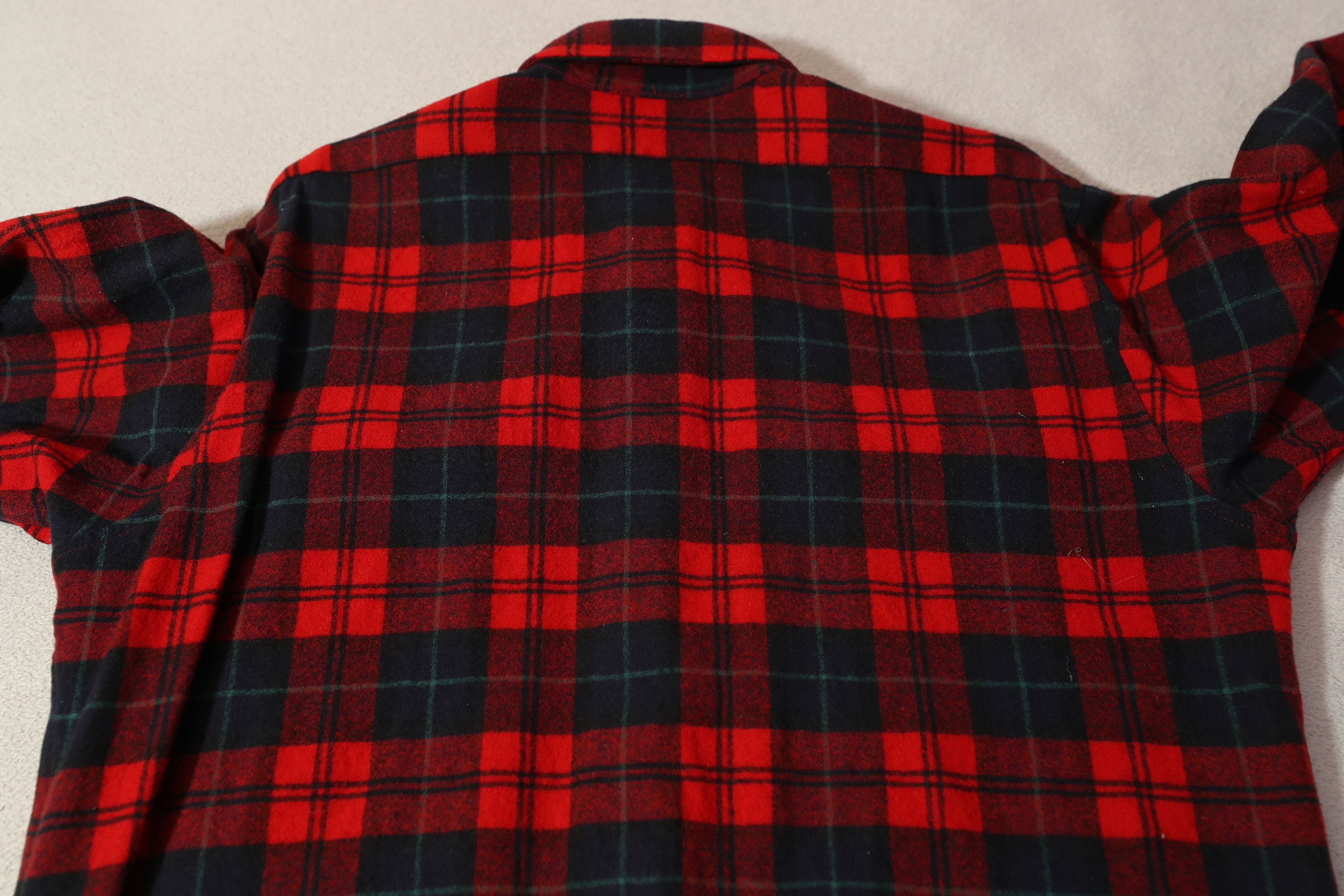 Pendleton Vintage Pendleton Wool Red Tartan Flannel (XL) Size US XL / EU 56 / 4 - 15 Thumbnail