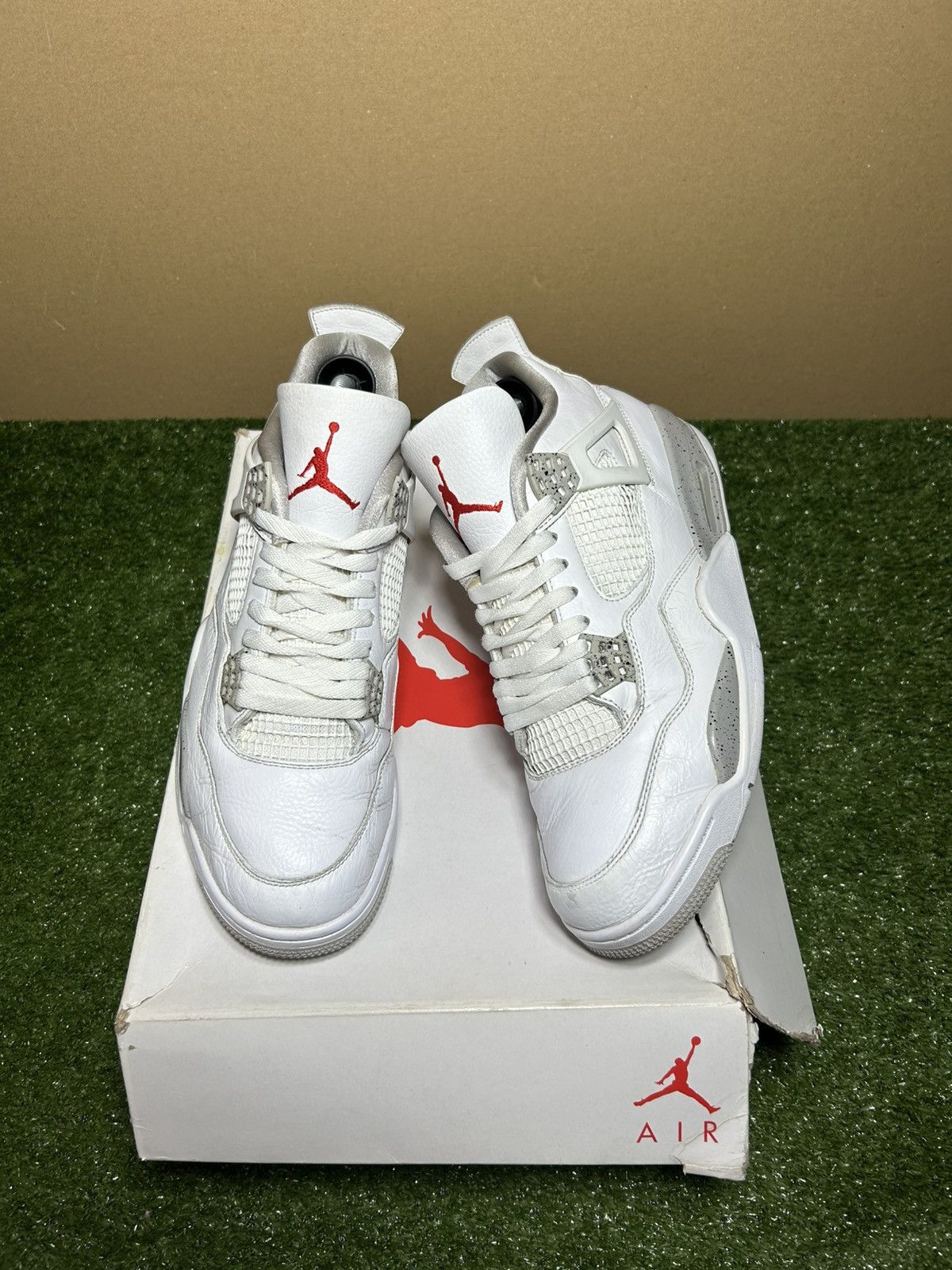 Jordan Brand Jordan 4 white Oreo 2021 Size US 11.5 / EU 44-45 - 1 Thumbnail