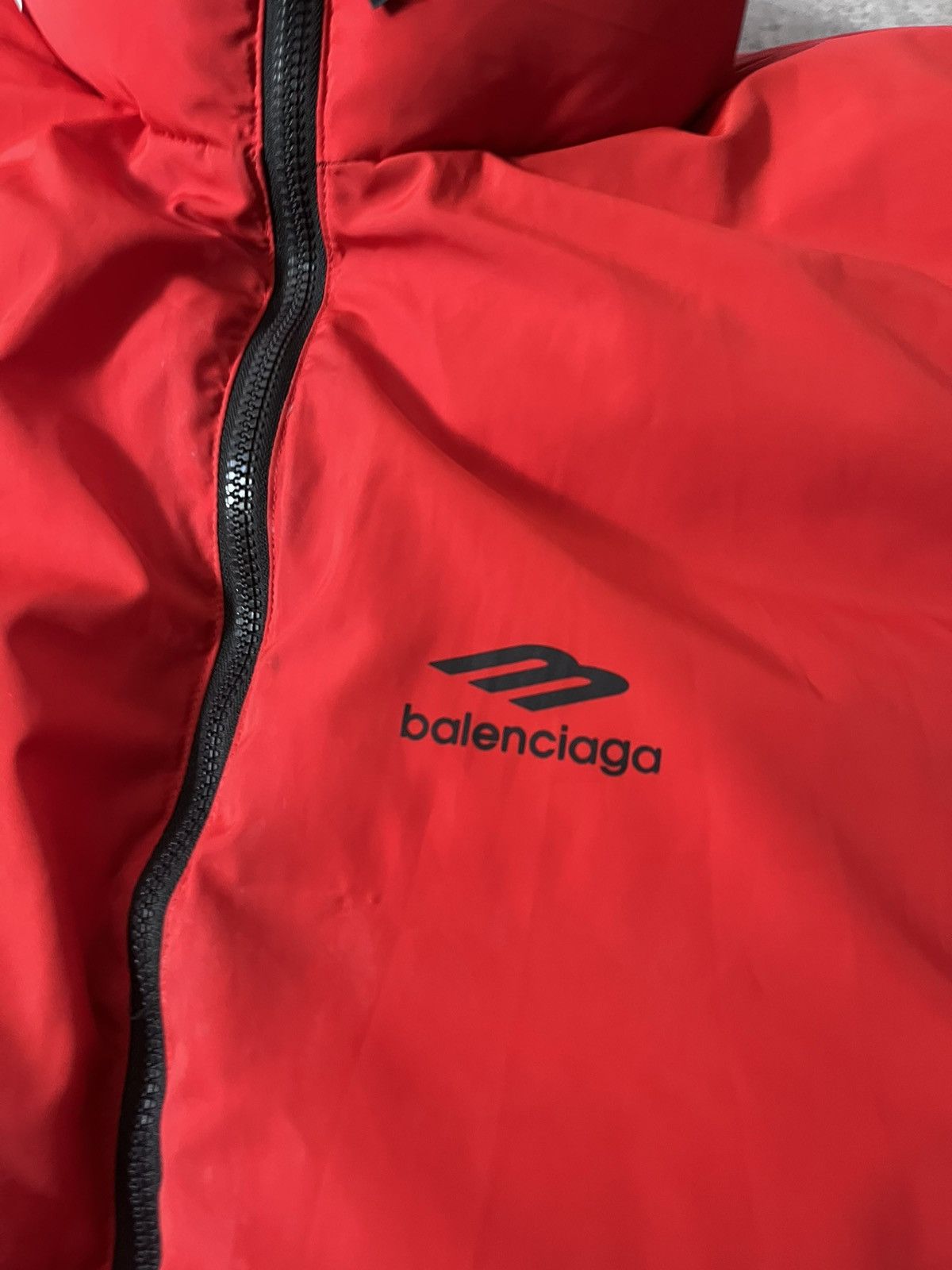 Balenciaga Balenciaga S/S 24 reversible bomber puffer jacket Size US L / EU 52-54 / 3 - 12 Thumbnail