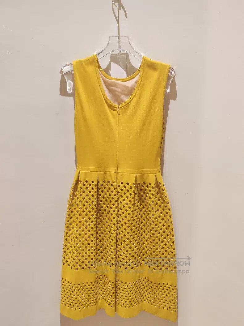 Fendi Fendi Bright Yellow Openwork Knitted Dress, Mulberry Silk Size XS / US 0-2 / IT 36-38 - 5 Thumbnail
