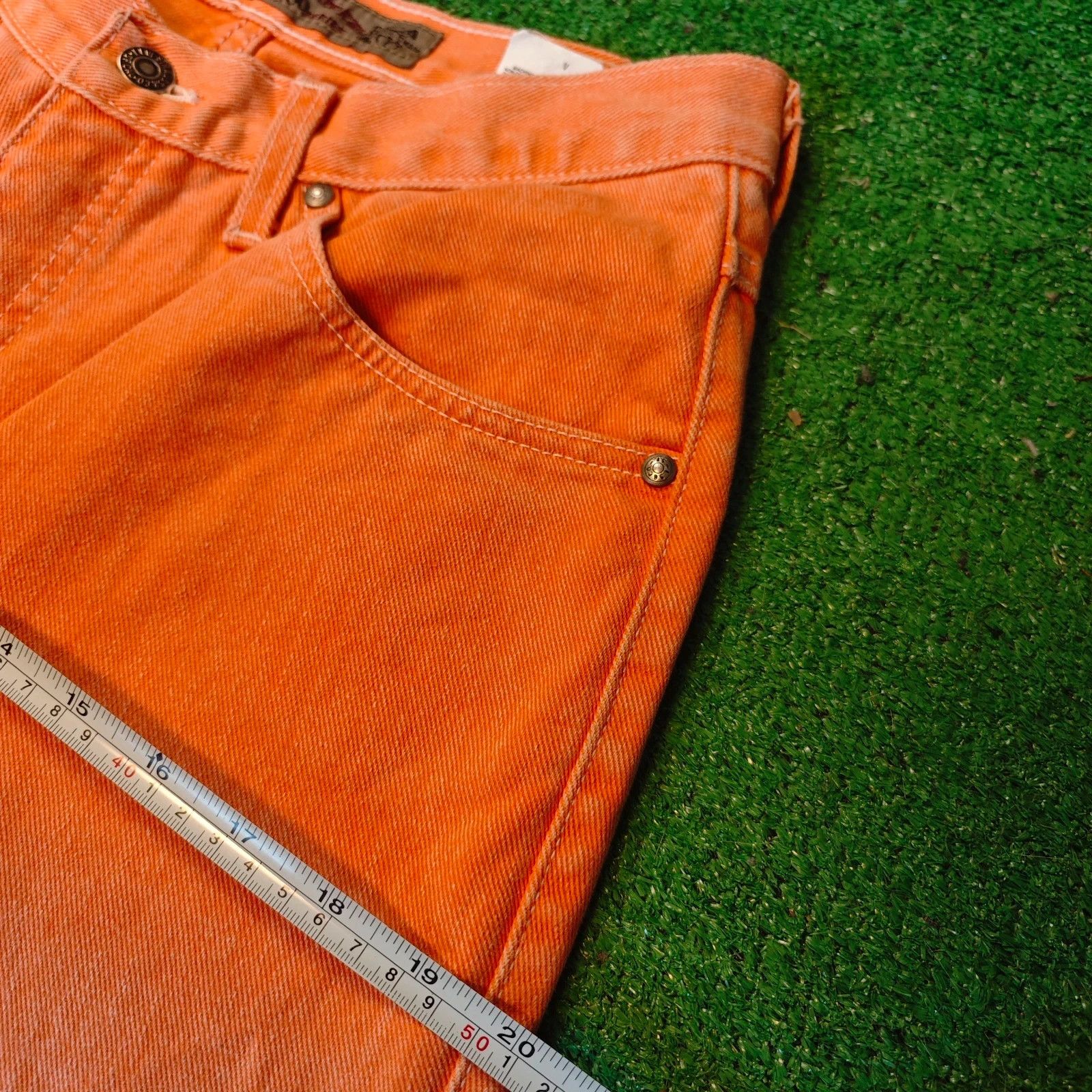 Levi's Vintage Clothing Vintage Levi's 900 Jeans womens 26 Orange 90s drip rare Size 26" / US 2 / IT 38 - 15 Thumbnail