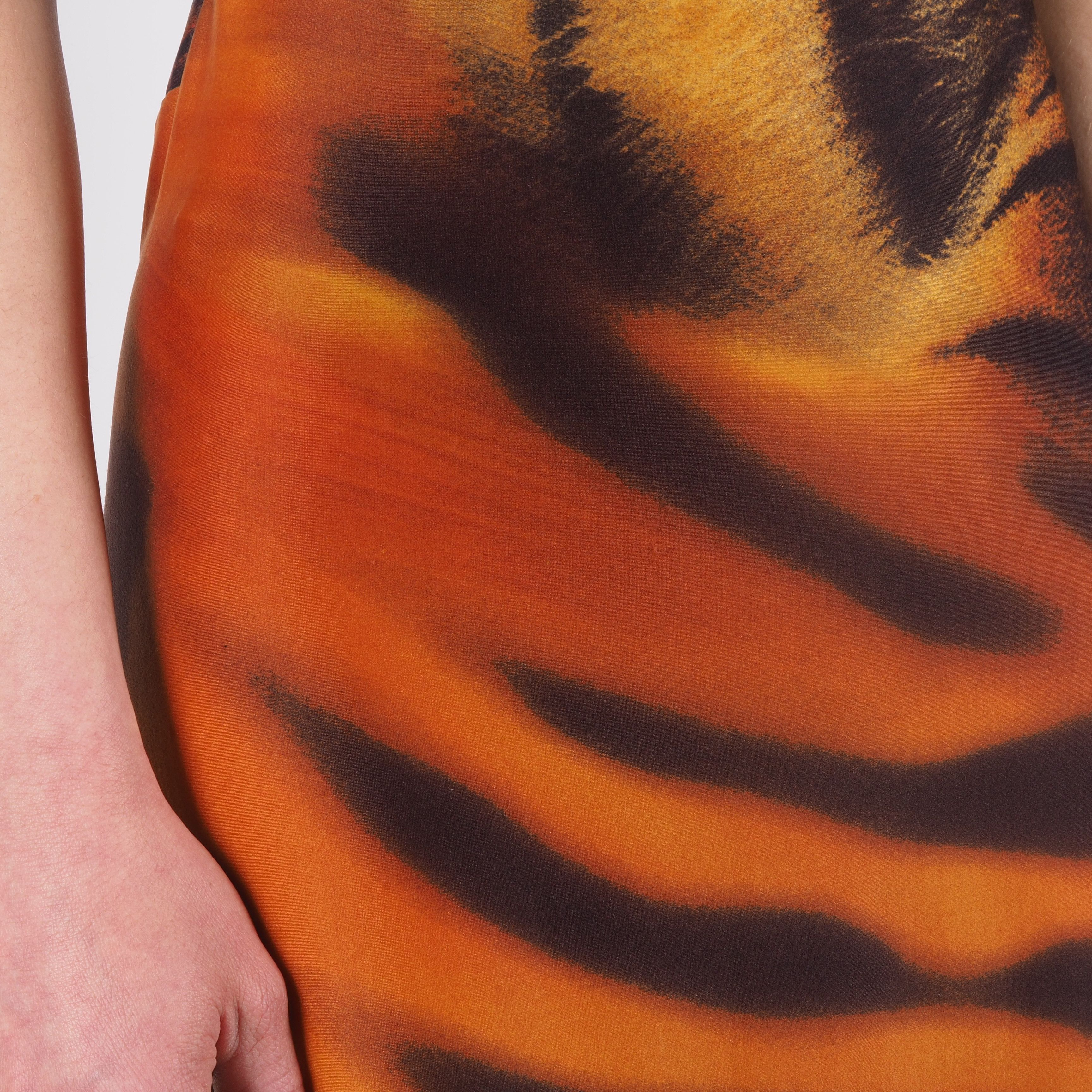 Roberto Cavalli Roberto Cavalli Vintage Tiger Print Turtleneck Midi Dress Size M / US 6-8 / IT 42-44 - 7 Thumbnail