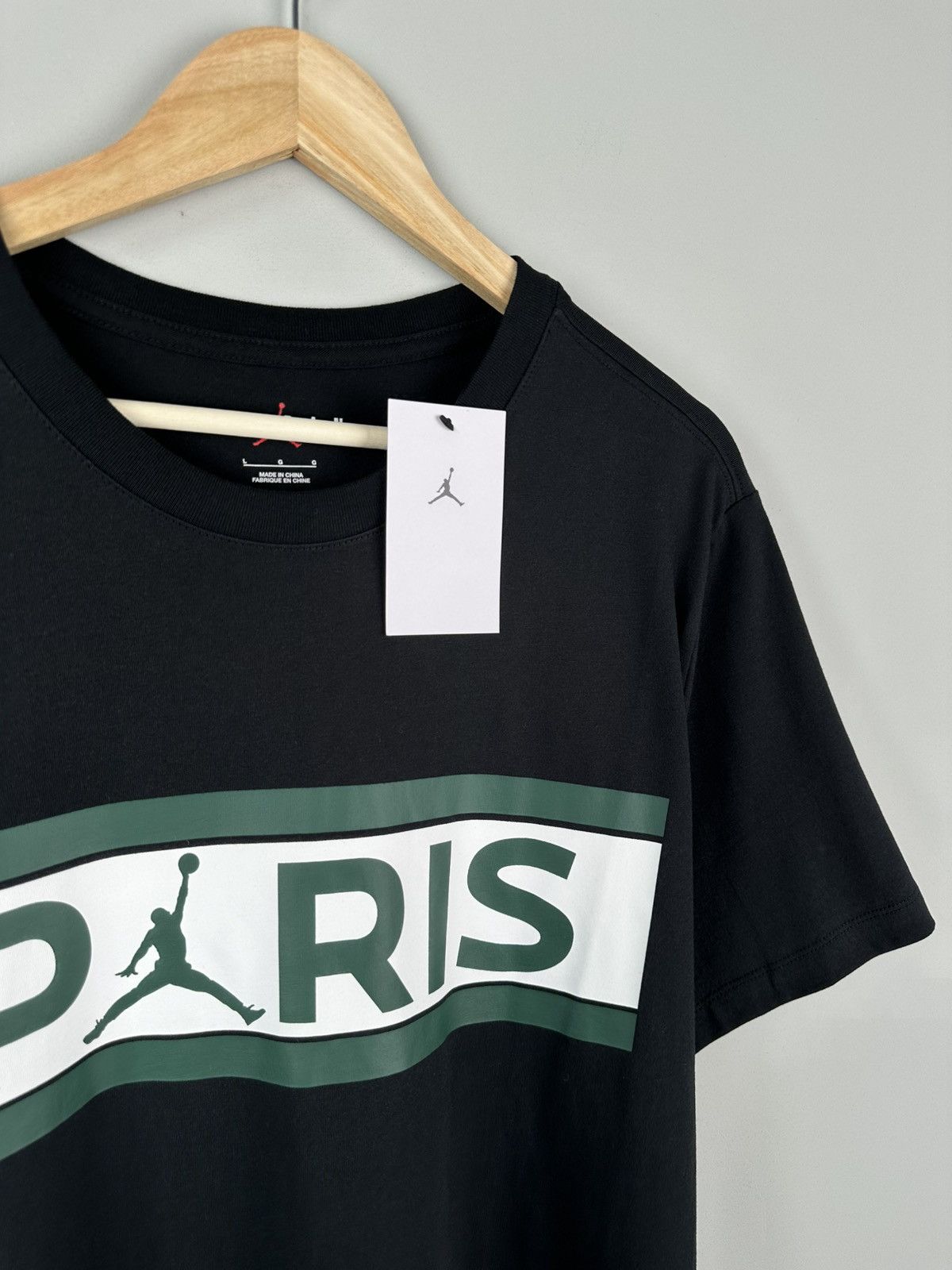 Jordan Brand × Nike Nike Jordan Psg Logo Tee Size US L / EU 52-54 / 3 - 4 Thumbnail