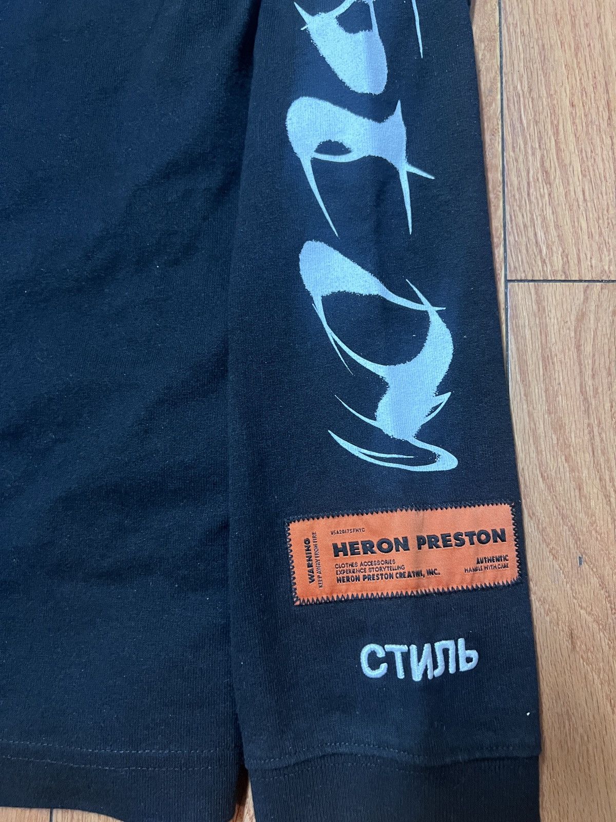 Heron Preston heron preston mockneck printed long sleeve Size US S / EU 44-46 / 1 - 2 Thumbnail