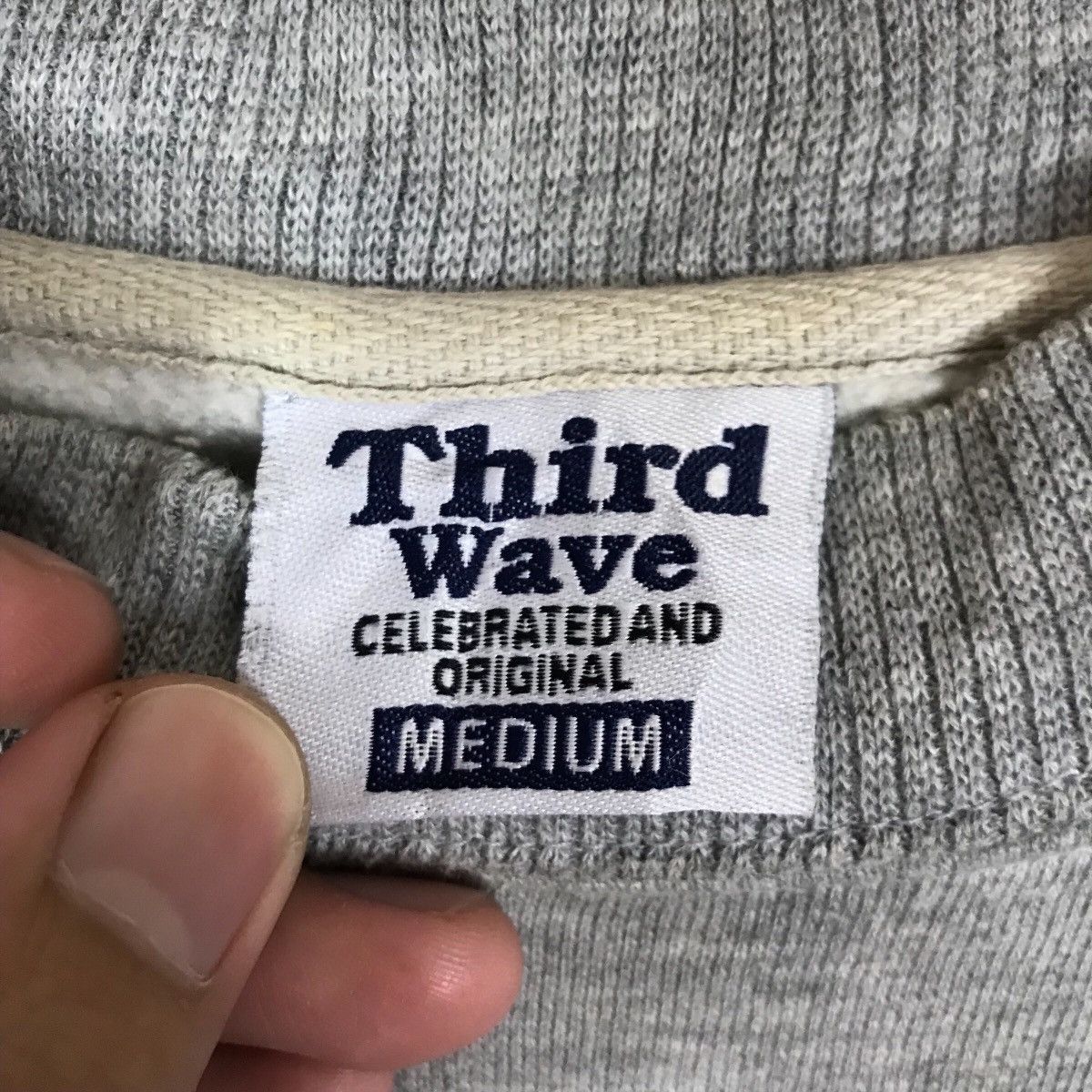 Vintage Vintage Third Wave Bron-Lie Friends Spell Out Pullover Size US M / EU 48-50 / 2 - 7 Thumbnail