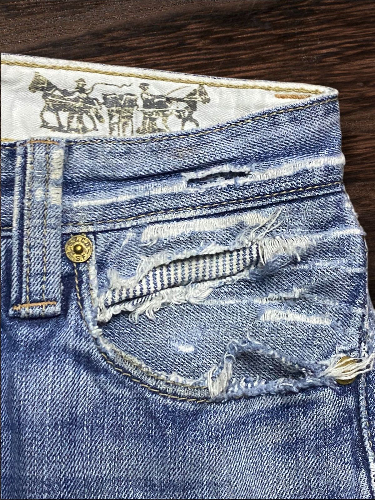 Levi's Vintage Levis 505 Ripped Patches Slim Straight Jeans Size US 30 / EU 46 - 11 Thumbnail