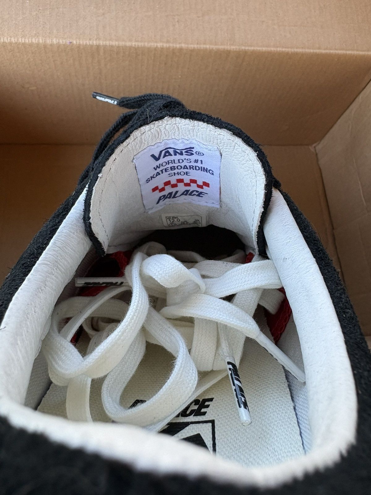 Palace Vans Palace low top sneaker collab Size US 12 / EU 45 - 9 Thumbnail