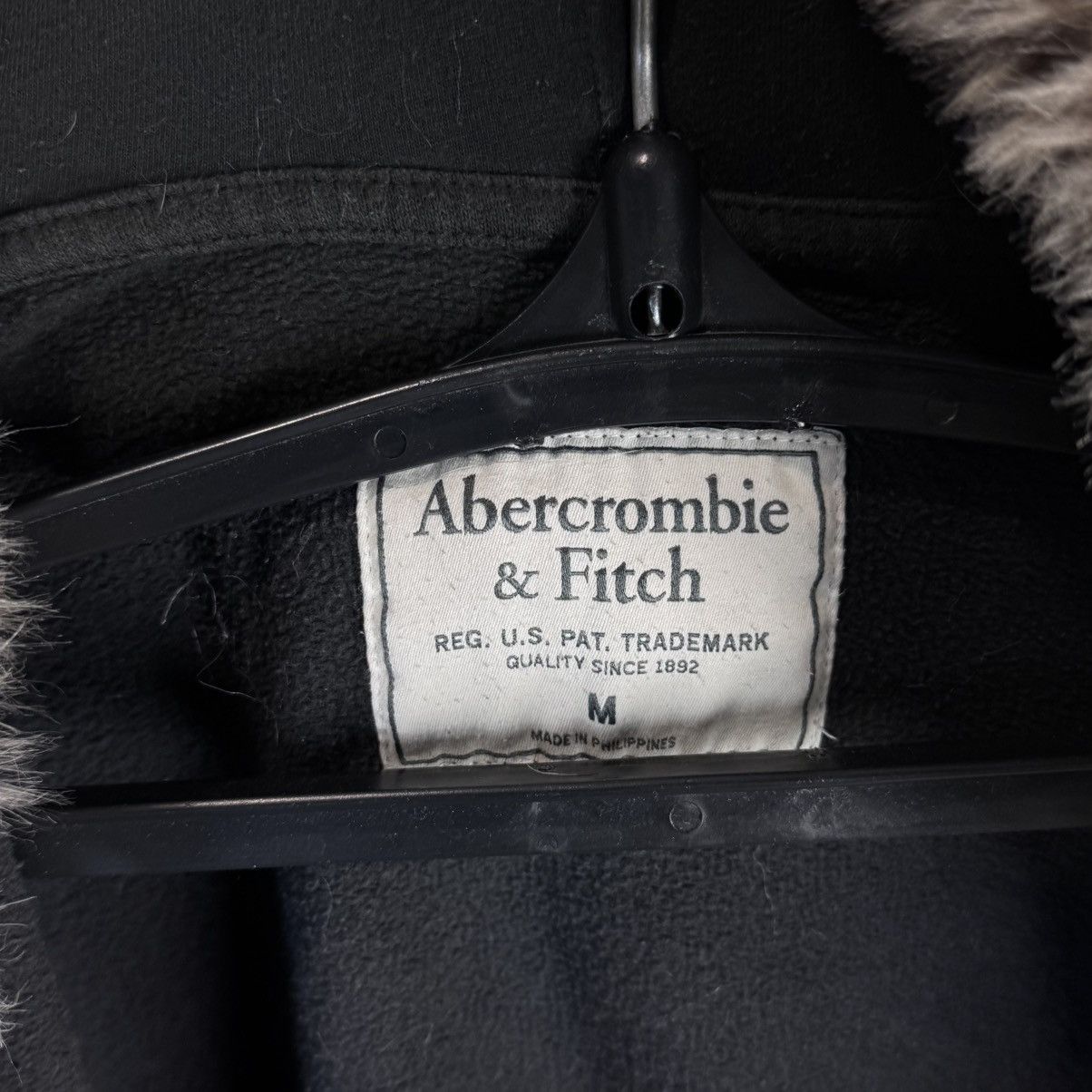 Abercrombie & Fitch Abercrombie & Fitch faux fur zip hoodie logo japanese y2k Size US M / EU 48-50 / 2 - 5 Thumbnail