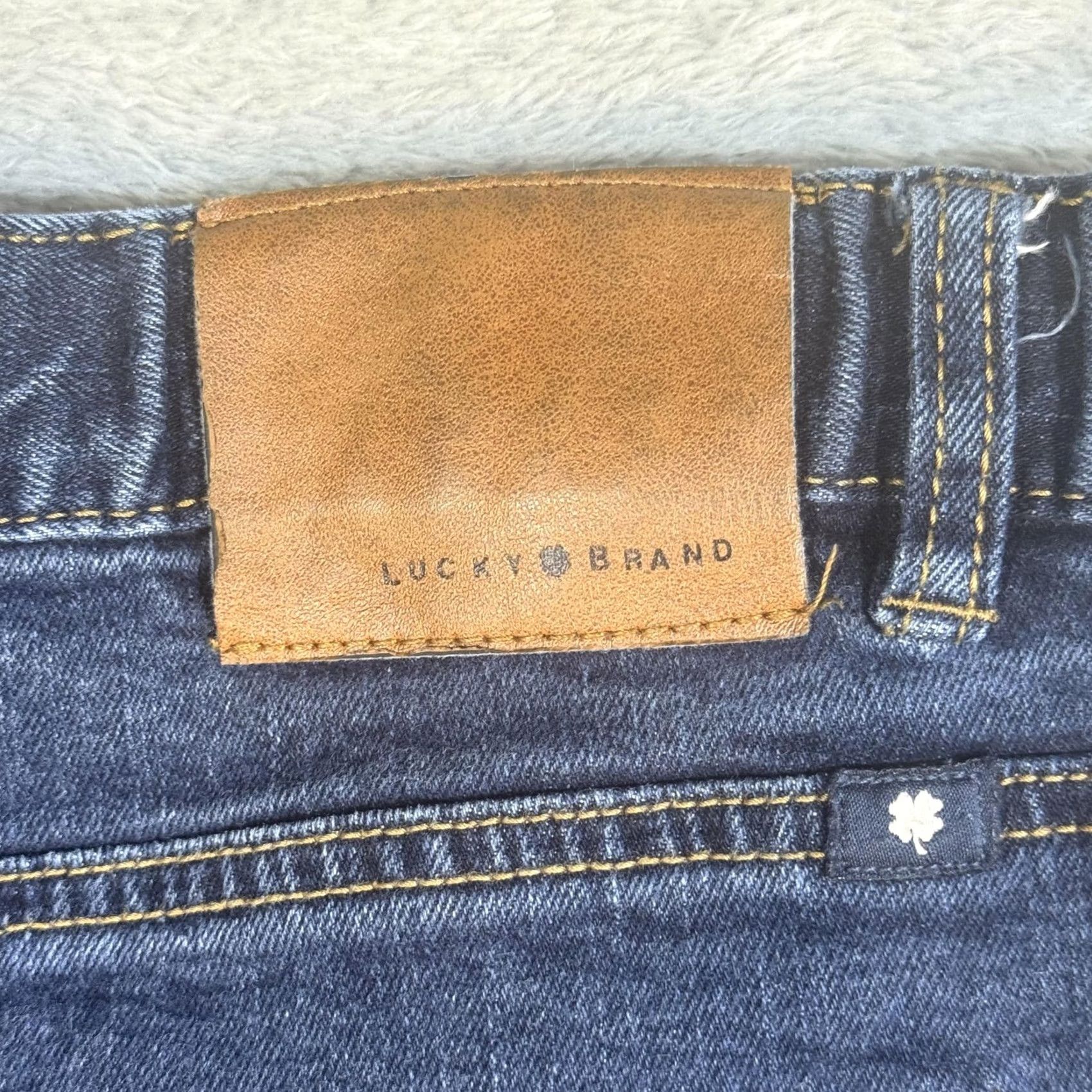 Lucky Brand Lucky Brand Jeans Womens 20 Blue Authentic Skinny Stretch Denim Whiskered Plus Jeans Size 42" / US 20 - 3 Thumbnail